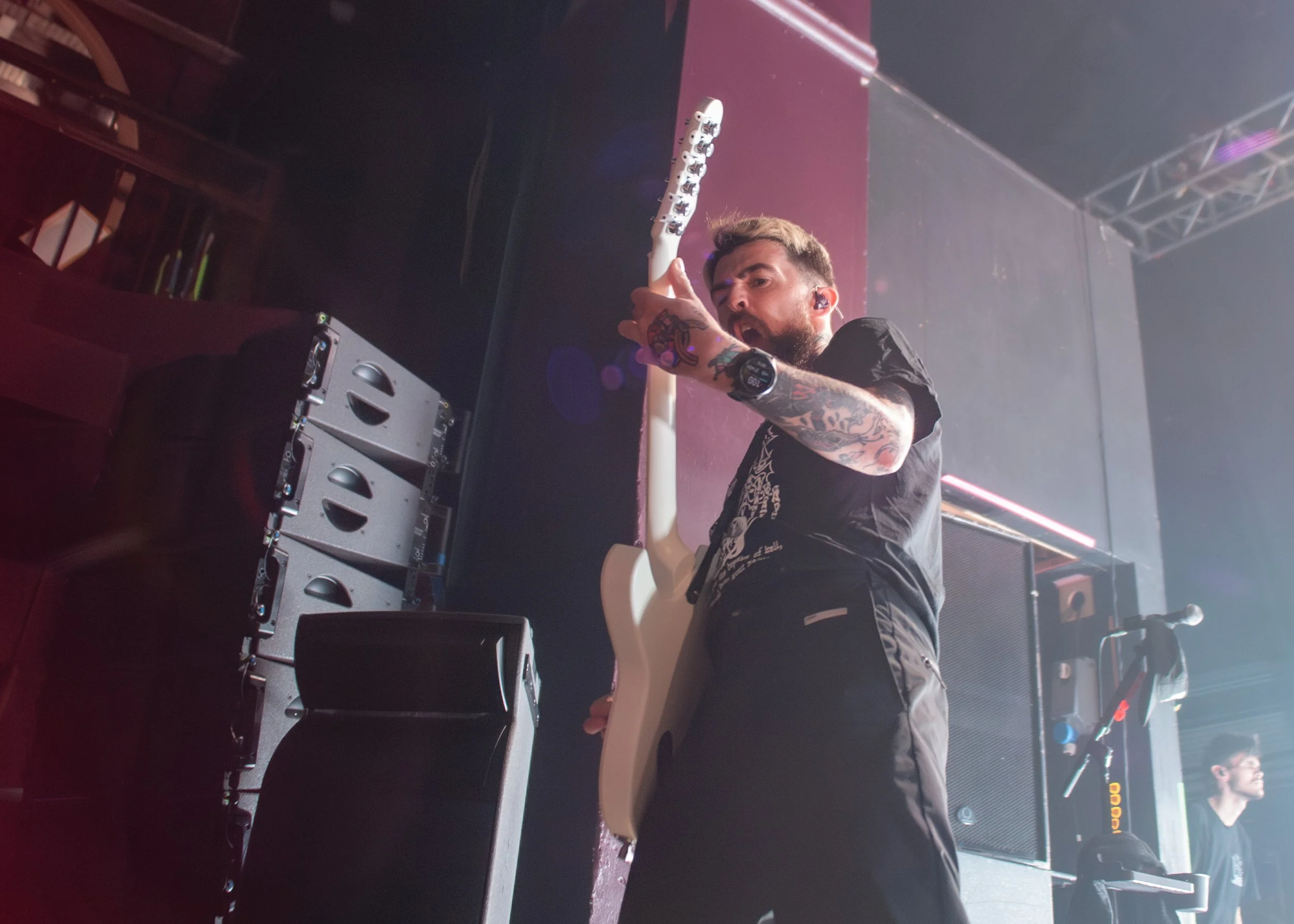 NECK DEEP-SMALLPHOTOGRAPHS- (9).jpg