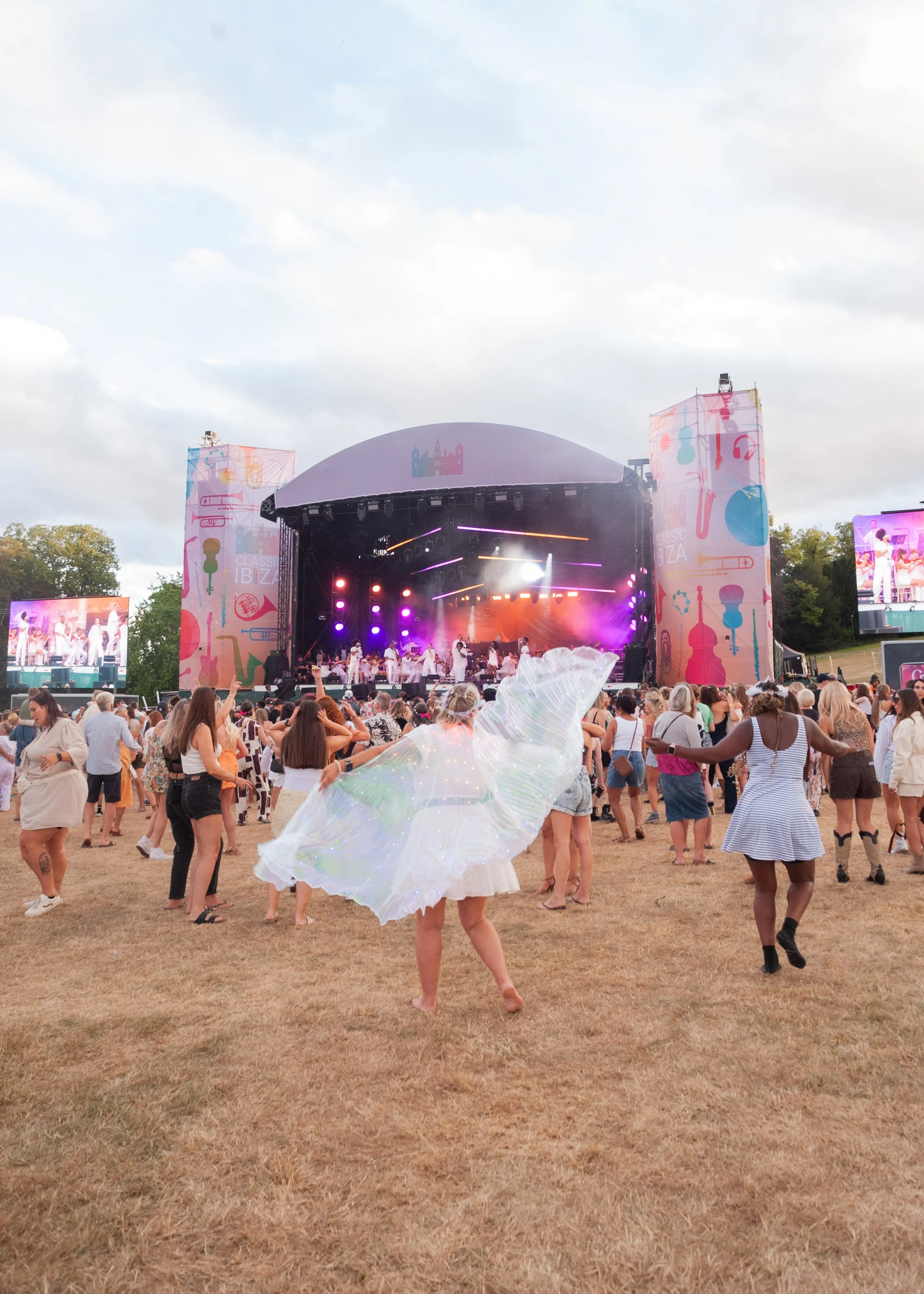 CLASSIC IBIZA-RAGLEY HALL-STAGE- (16).jpg