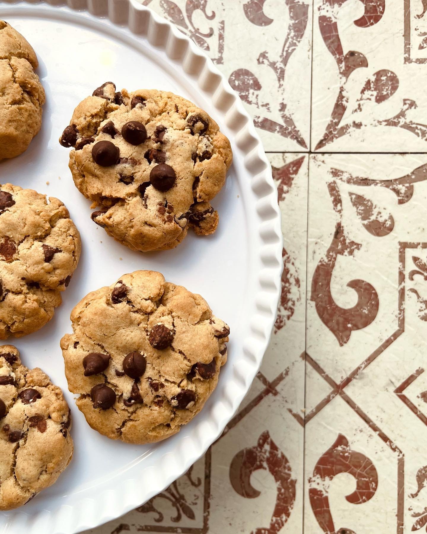 Indulge in the sweetest celebration! 🥳 Happy National Chocolate Chip Day! 🍪 Come celebrate with 2 for $5 on our chocolate chip cookies, plus irresistible chocolate chip banana bread and muffins! Grab a treat, or two, or three! 😋🍫