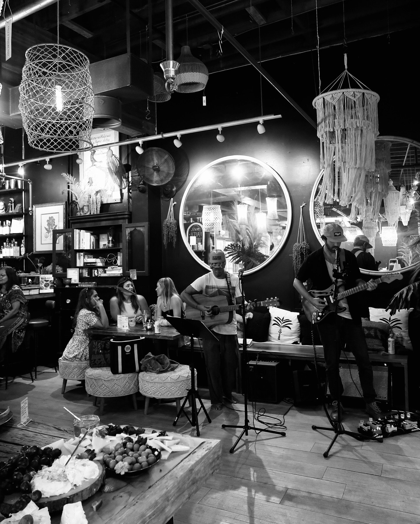 Mahalo to everyone that came out to celebrate with us. We are grateful to have such a beautiful and loving community. A Hui Hou Coco&rsquo;s Trading Post ~ Follow @cocoandthesage for announcements on the next chapter 🕊️

#ahuihou #cocostradingpost #