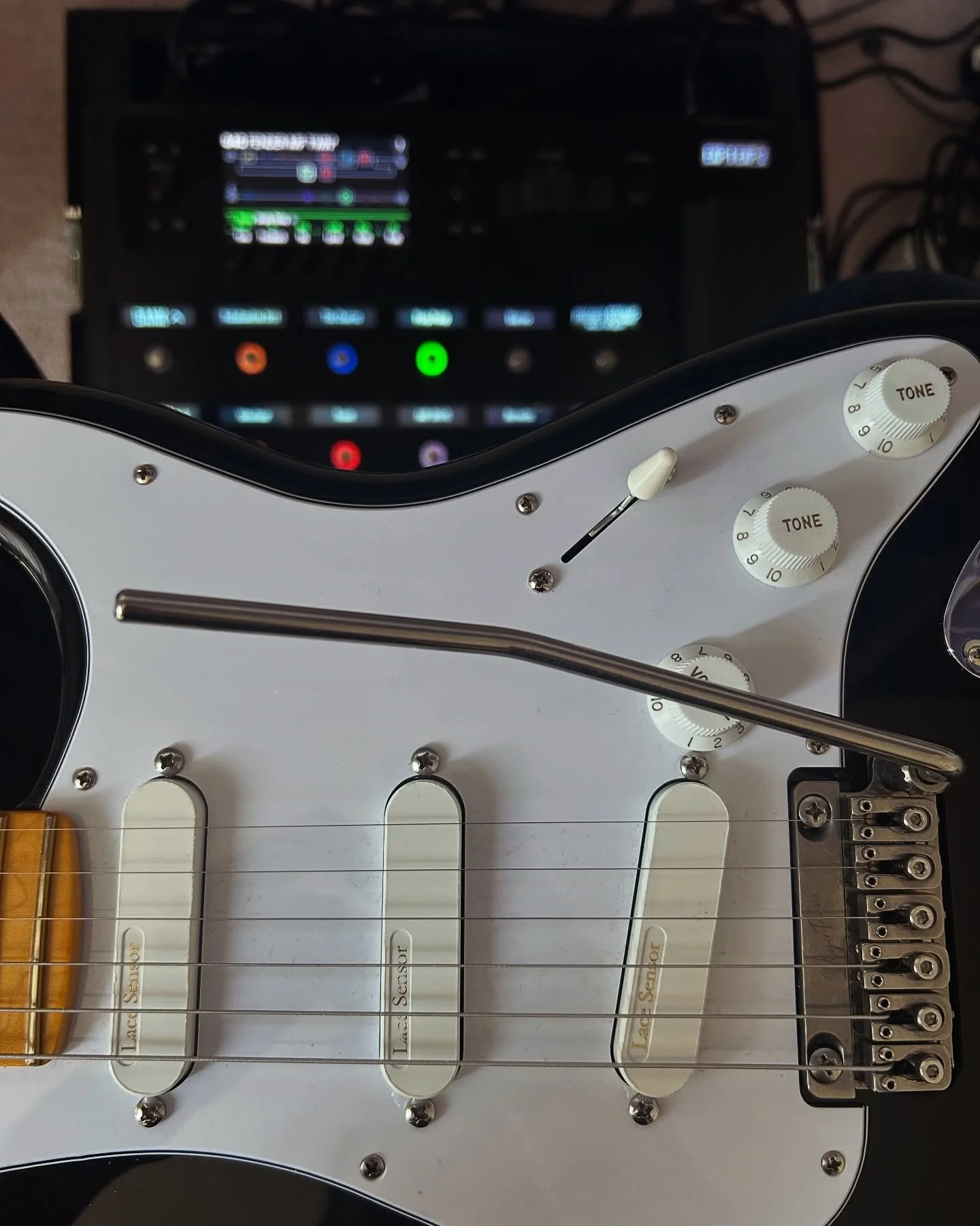 I am busily practicing for TWO new shows. The Eric Clapton tribute (of course!) and my guitar heroes show.  So much so that Cleo needed another upgrade&hellip; spot the @vega_trem addition for all those wild Valen Halen tricks&hellip; Whoops&hellip; 