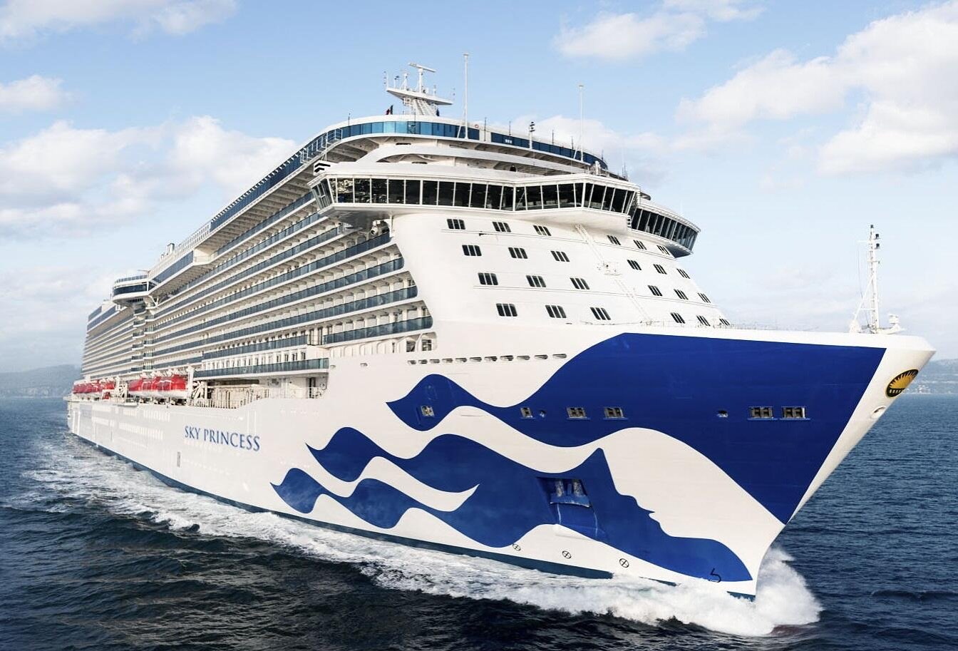 Ladies and gents - if you are planning a cruise out of Southampton this year why not choose the Sky Princess? I will be appearing around the ship between June and October taking in a personal favourite itinerary of Scandinavia and Europe. I look forw