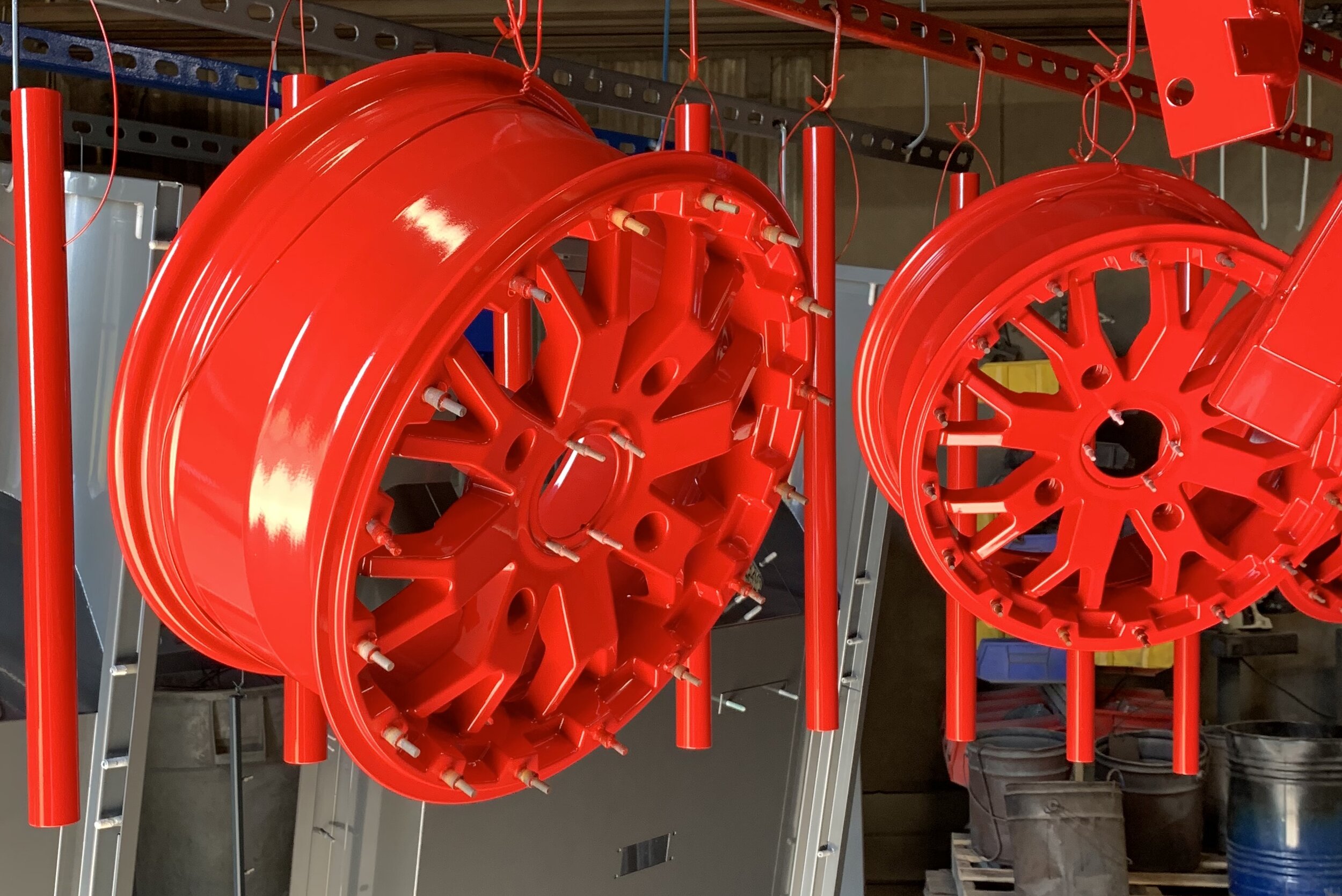Powder Coating Vs. Paint: Which Is Better For Your Project? 