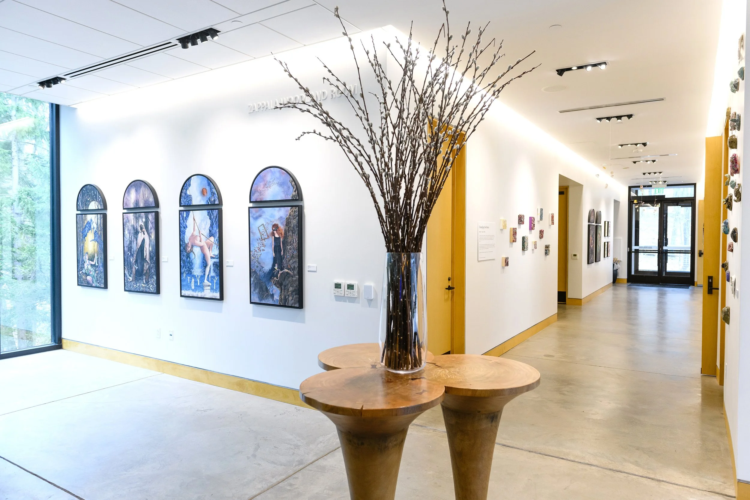 Diptychs entrance1.jpg