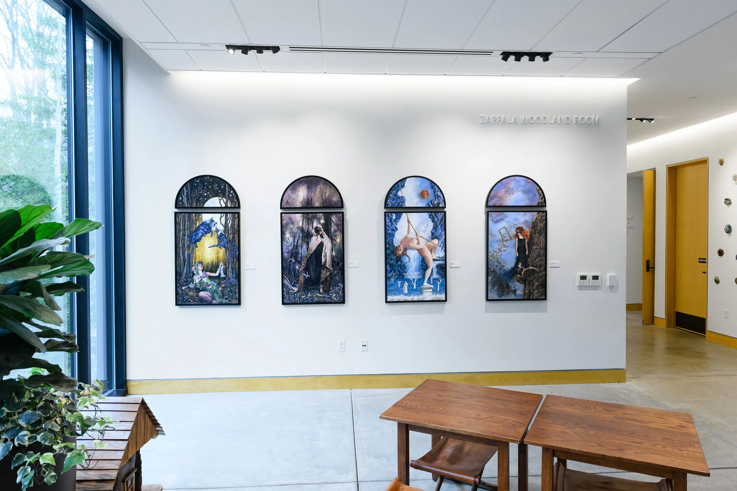 Diptychs entrance2.jpg