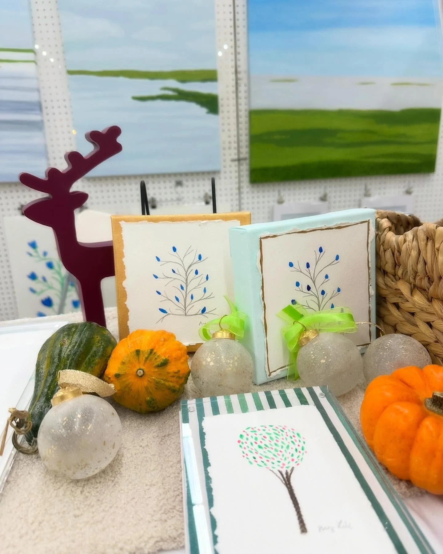 Stop by @scottantiquemarkets this weekend and say hi! I&rsquo;m in section K6 of the South Building.

It&rsquo;s the perfect chance to do your holiday shopping. 

#shoplocal #atlantaart