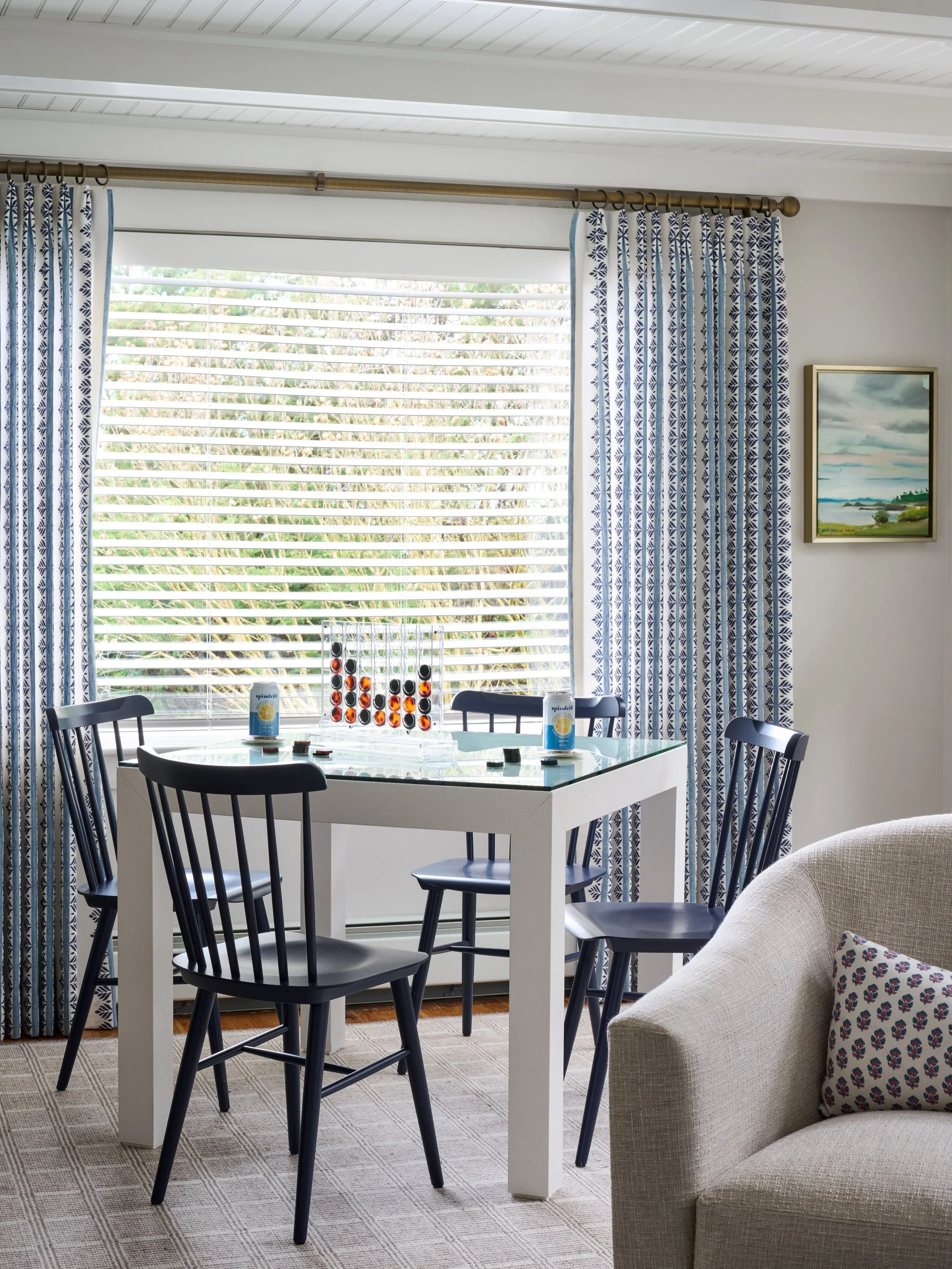 The Nor&rsquo;easter is officially here, which means we&rsquo;re swapping games on the field ⚽️ for games on the table. 🌧️ (Swipe to see what this room looked like before!)

Interior Design: @jessiesheehaninteriors 
Styling: @seanwilliam_styling 
Ph