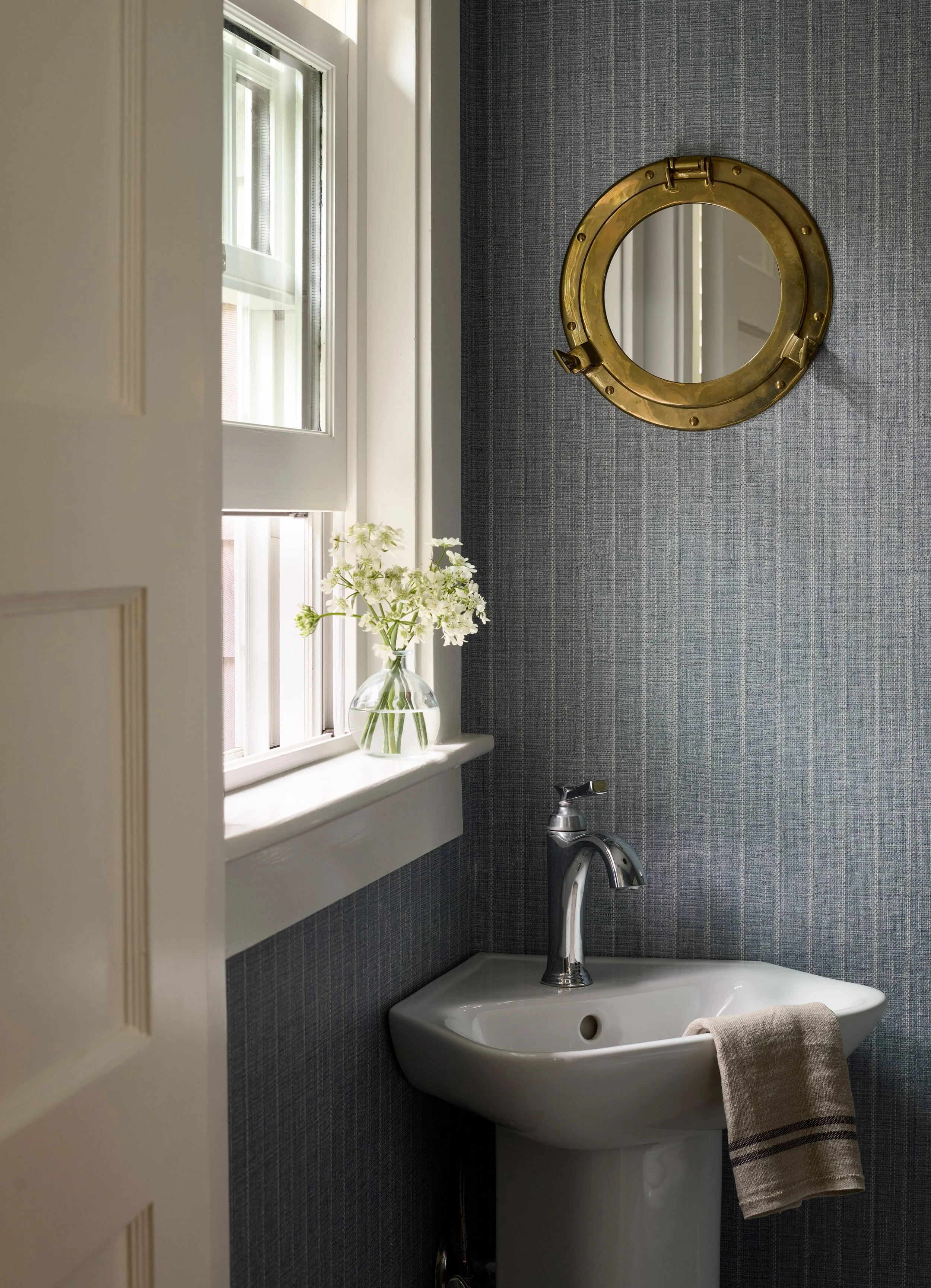 Jessie-Sheehan-Interiors_Moorland-PowderRoom-01.jpg