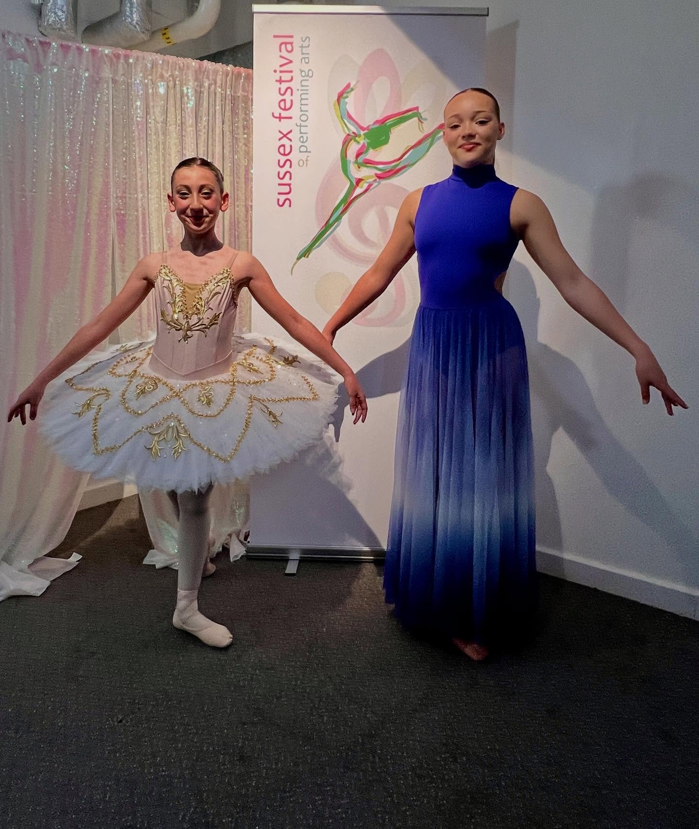 Beautiful performances from these two for their solos this week @sussex_festival_sfpa 🌟
We’re very proud of you both. 🥰
-
-
#dance #ballet #lyricalsolo #balletsolo #sussexfestivalofperformingarts #altaacademyofdance