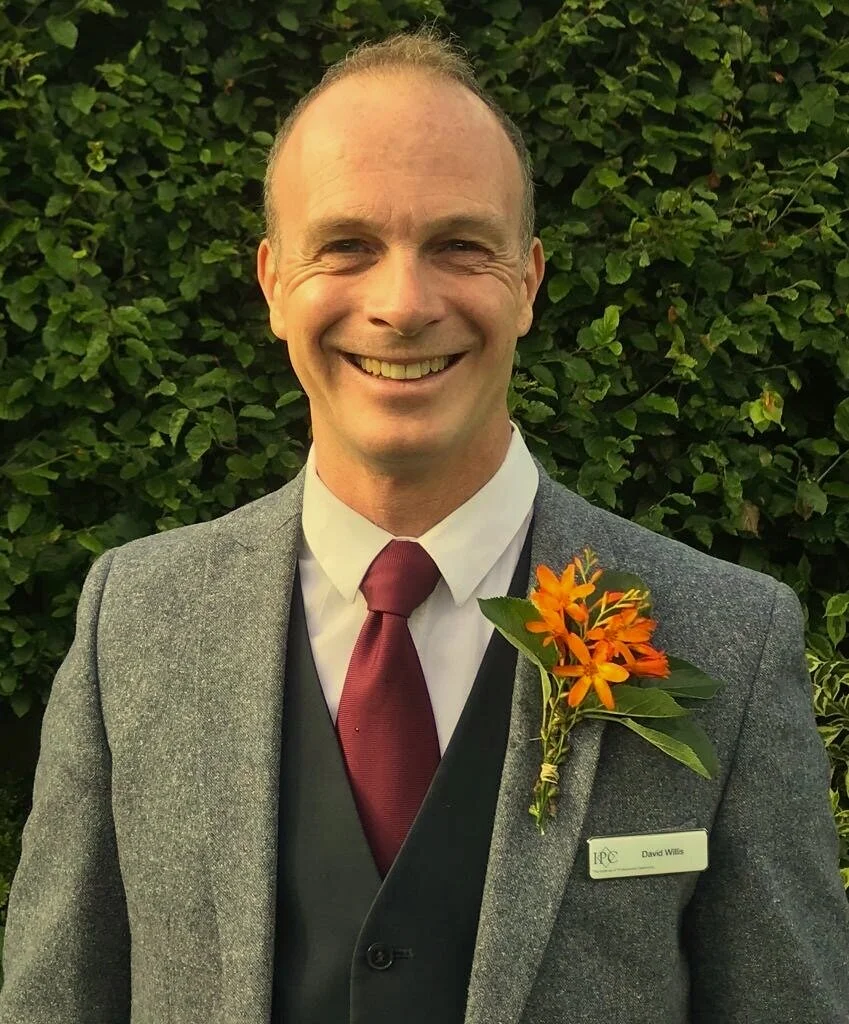 Professional+Celebrant+David+Willis+Sheffield.jpg