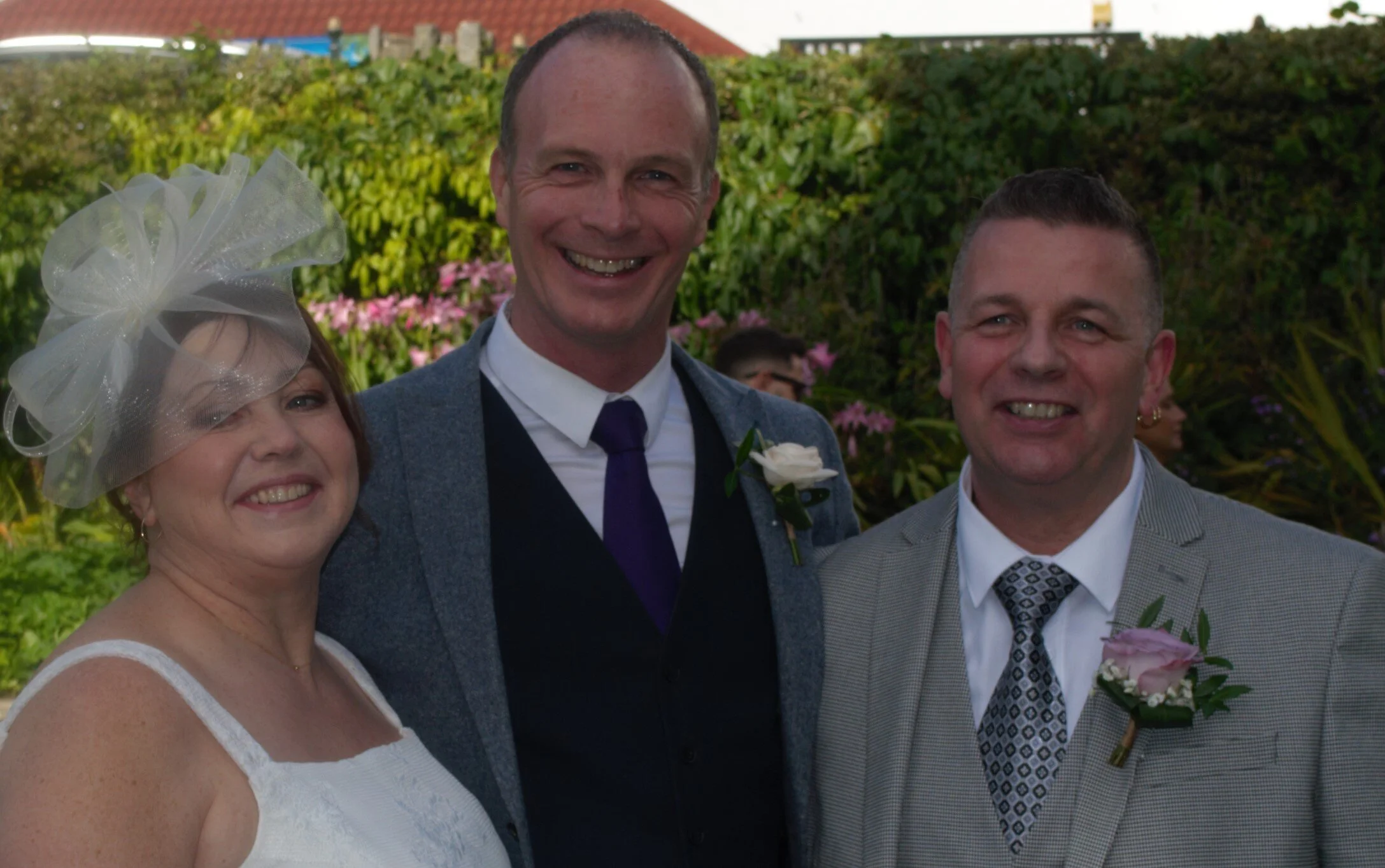 What is the difference between a Wedding Celebrant and a Marriage Registrar?