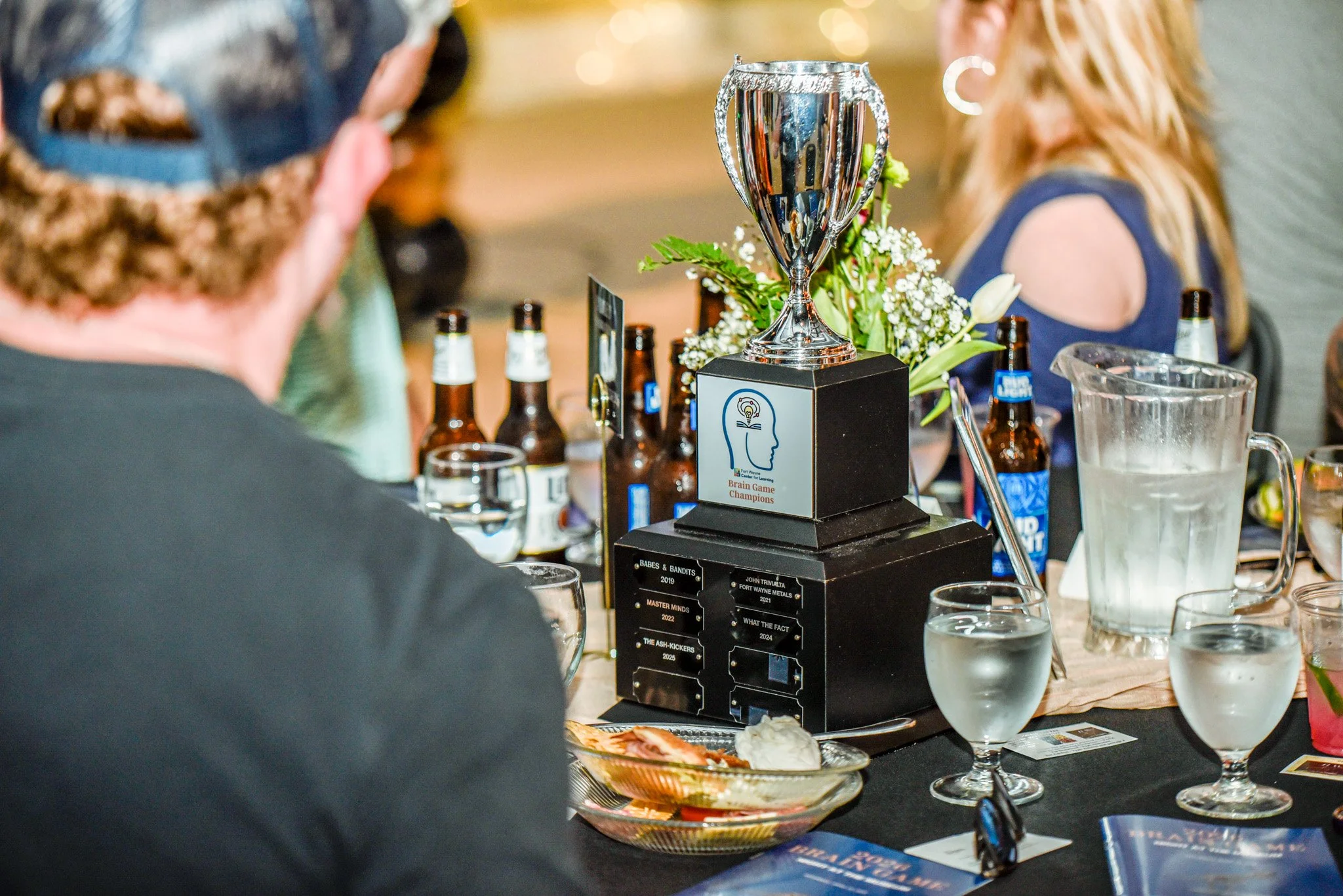 table pic 1.jpg