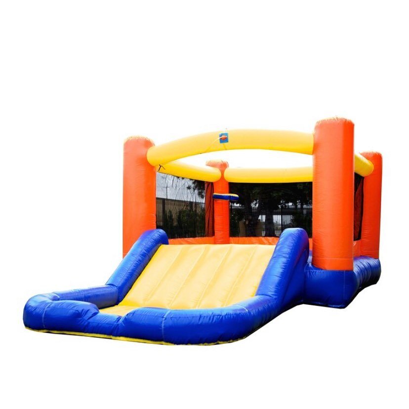 Let your kids enjoy the rest of this sun while it last. #waterslide