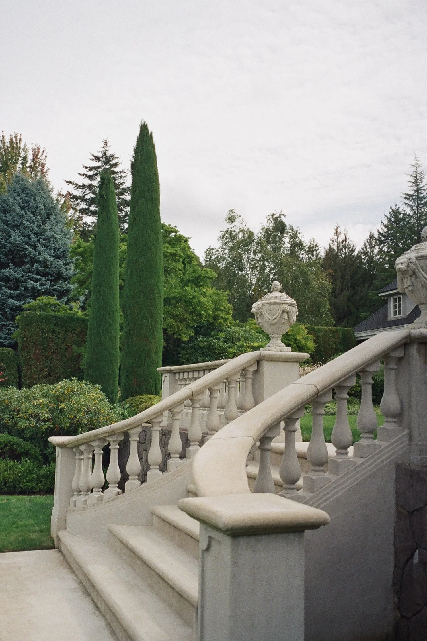 Chateau de Michellia Wedding Salem Oregon5.jpg