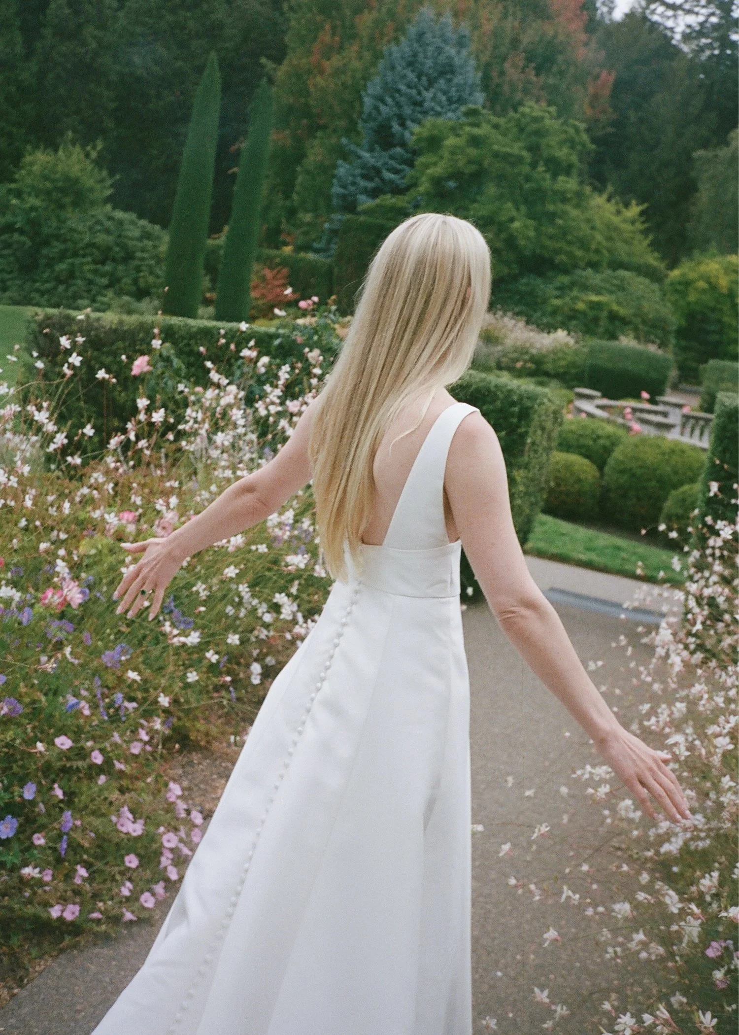 Chateau de Michellia Wedding Salem Oregon106.jpg