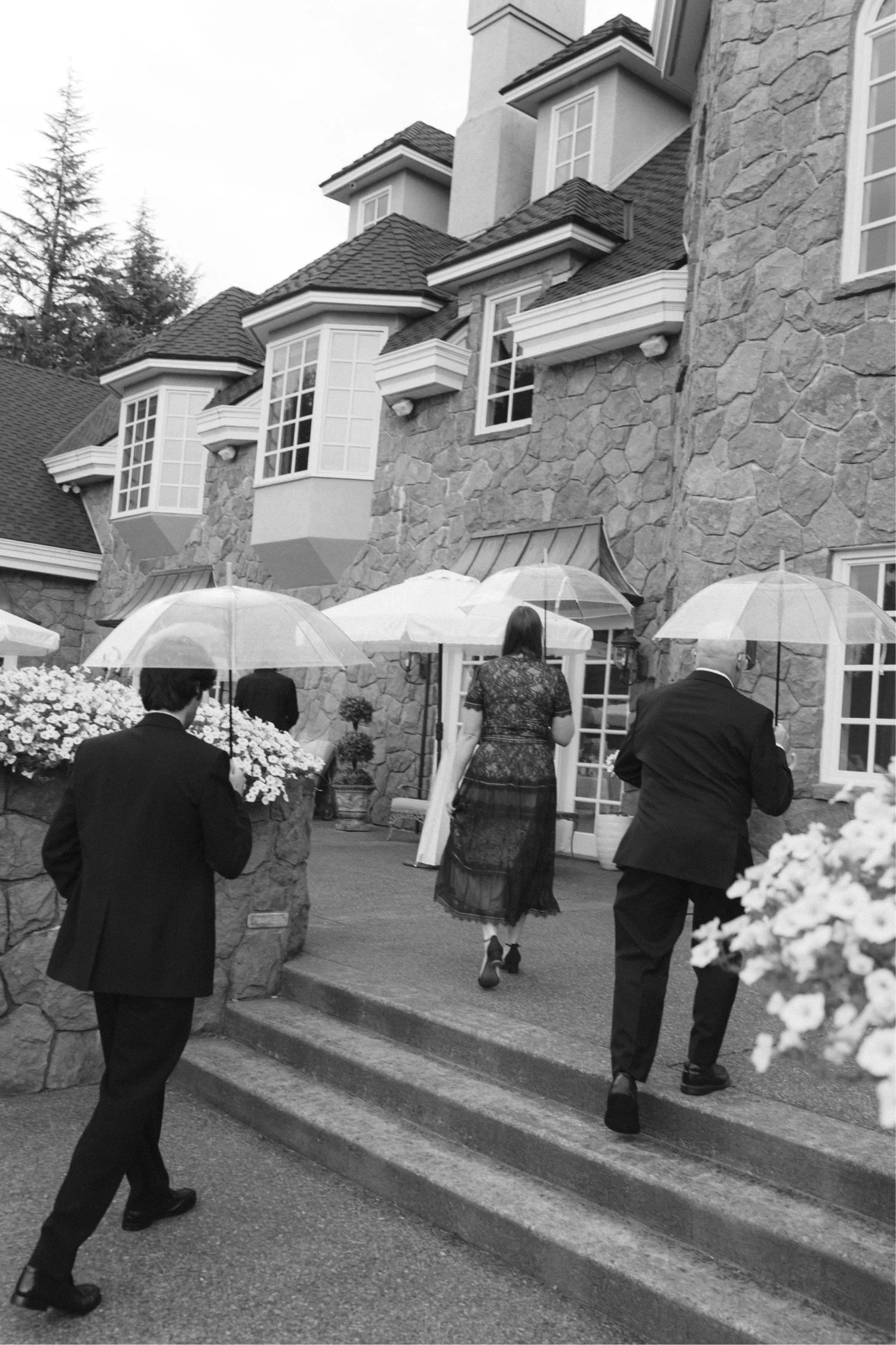 Chateau de Michellia Wedding Salem Oregon112.jpg