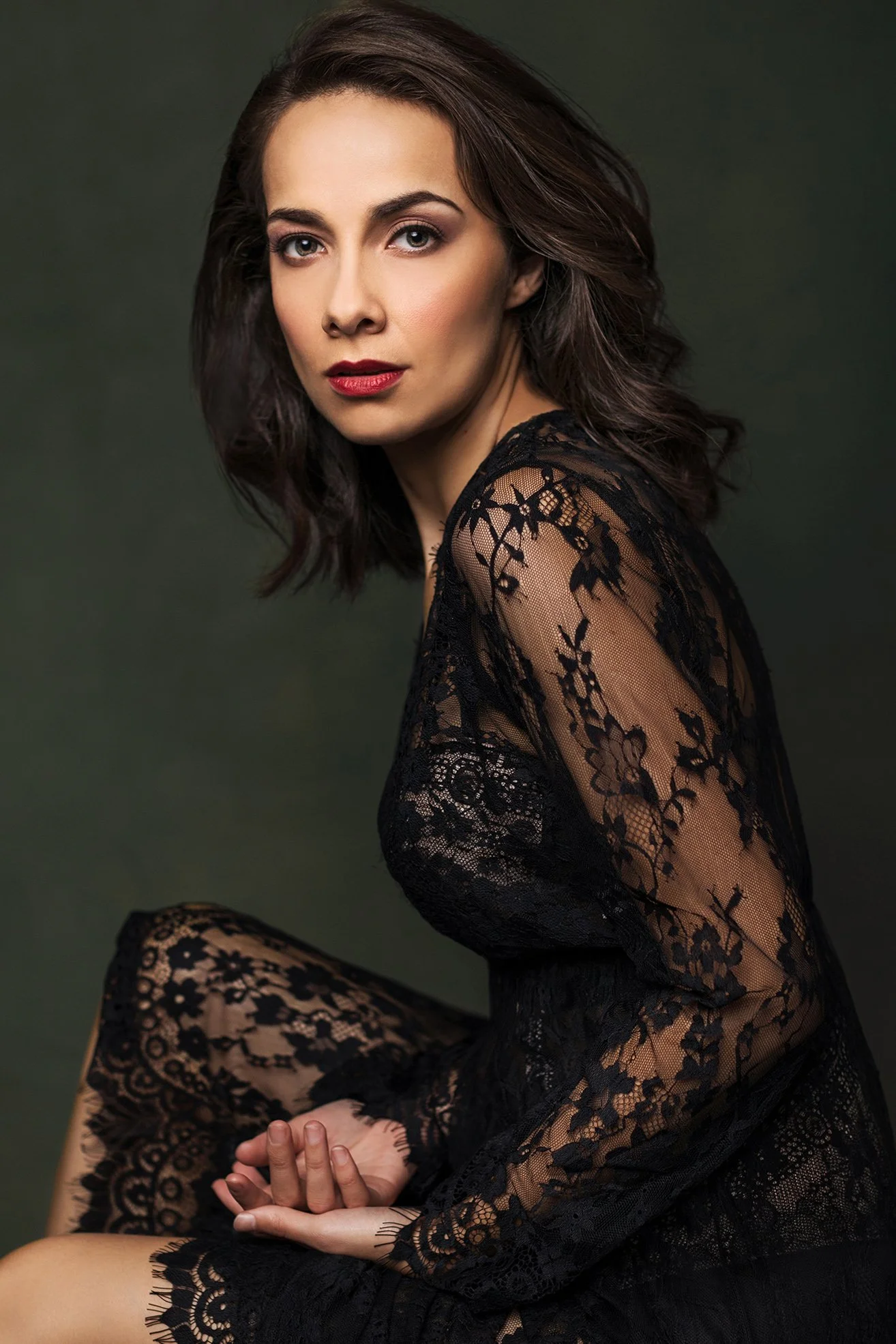 Top luxury portrait photographer in Innsbruck Austria. Editorial studio portraits for accomplished women in Tirol — a destination experience in the heart of the European Alps.