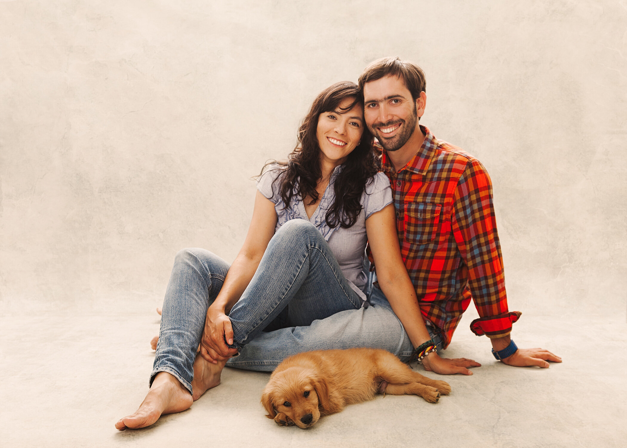 Stuning studio portrait of couple and their puppy by Sacramento.jpg