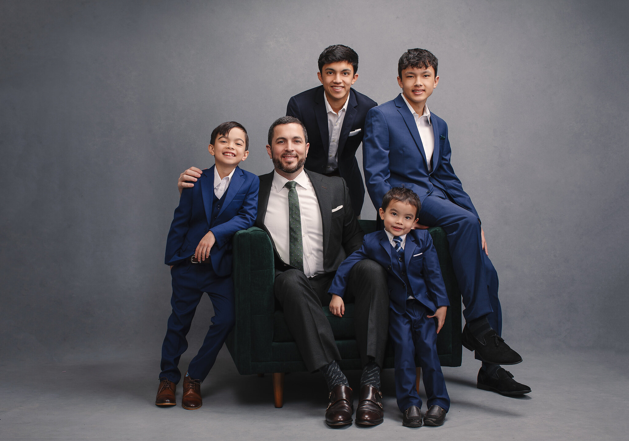 Portrait of father and sons by Mayumi Acosta Photography in Sacramento, CA