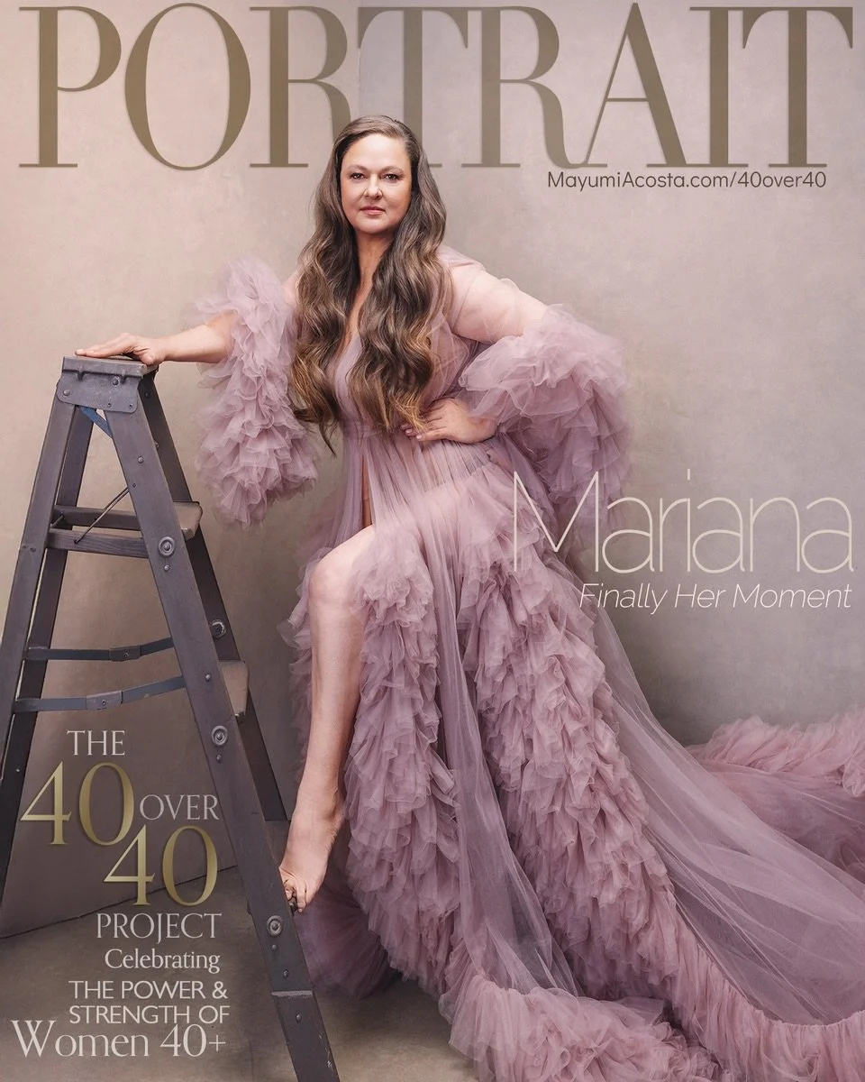 Das ist Mariana. 51 Jahre jung. Jenseits davon, Mutter, Partnerin, eine Frau zu sein, die den Alltag meistert &ndash; sie hat sich einen Moment genommen, um sich wirklich zu sehen. Und was sie entdeckt hat, war wundersch&ouml;n. Swipe f&uuml;r ihre P