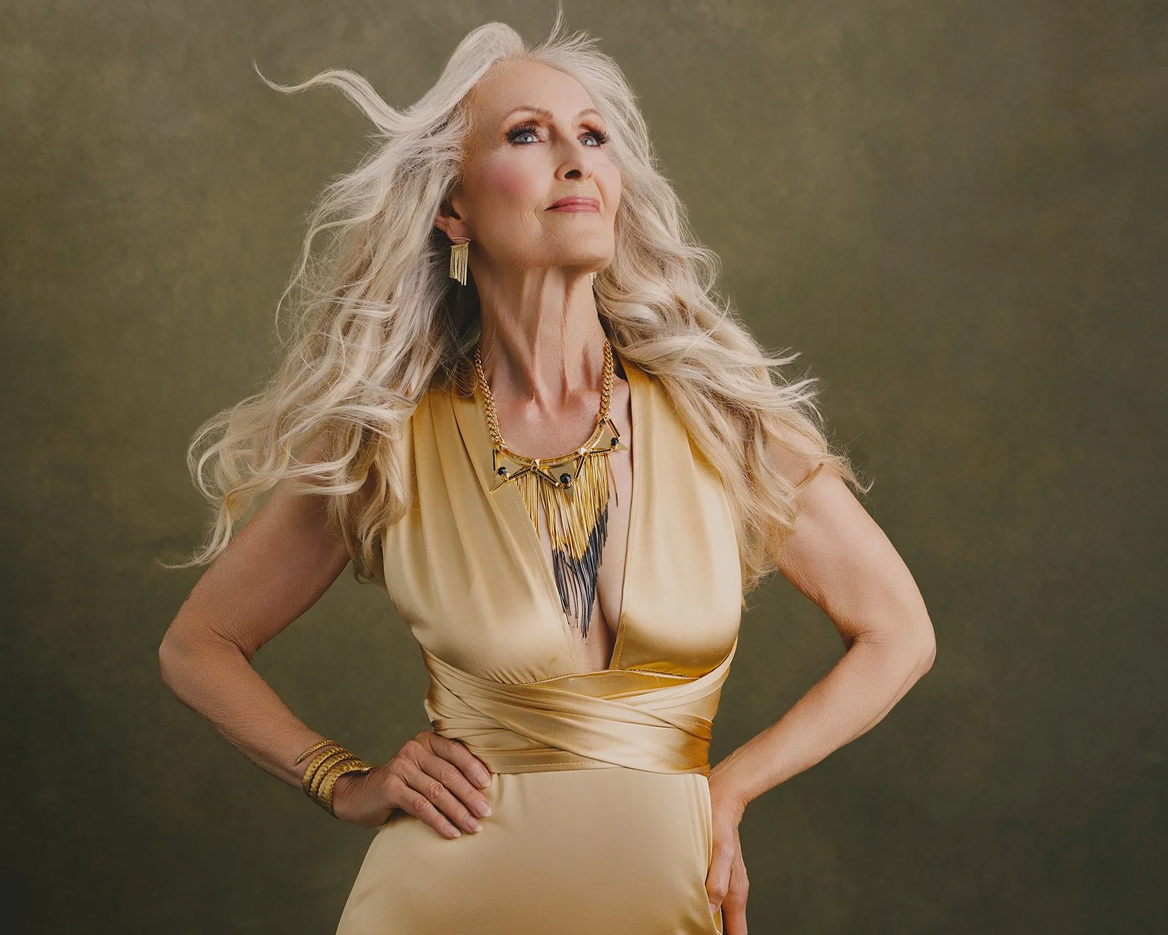 Luxury editorial portrait woman over 40 Innsbruck Austria