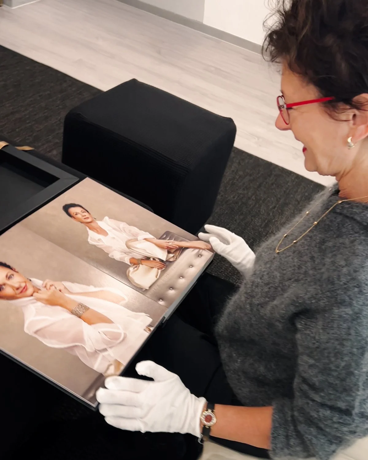 Mayumi-Acosta-Photography-Custom-Portrait-Albums.jpg