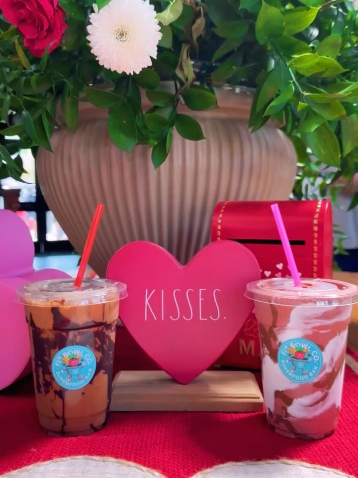As long as Valentine&rsquo;s chocolates are still on the shelves, we&rsquo;re still in our Lover Era 💕 

Treat yoself to Mocha Love Cold Brew and Cupid&rsquo;s Cup Smoothie at @armatureworks_tampa and @sparkmanwharf before it&rsquo;s gone! ✨
.
.
#va