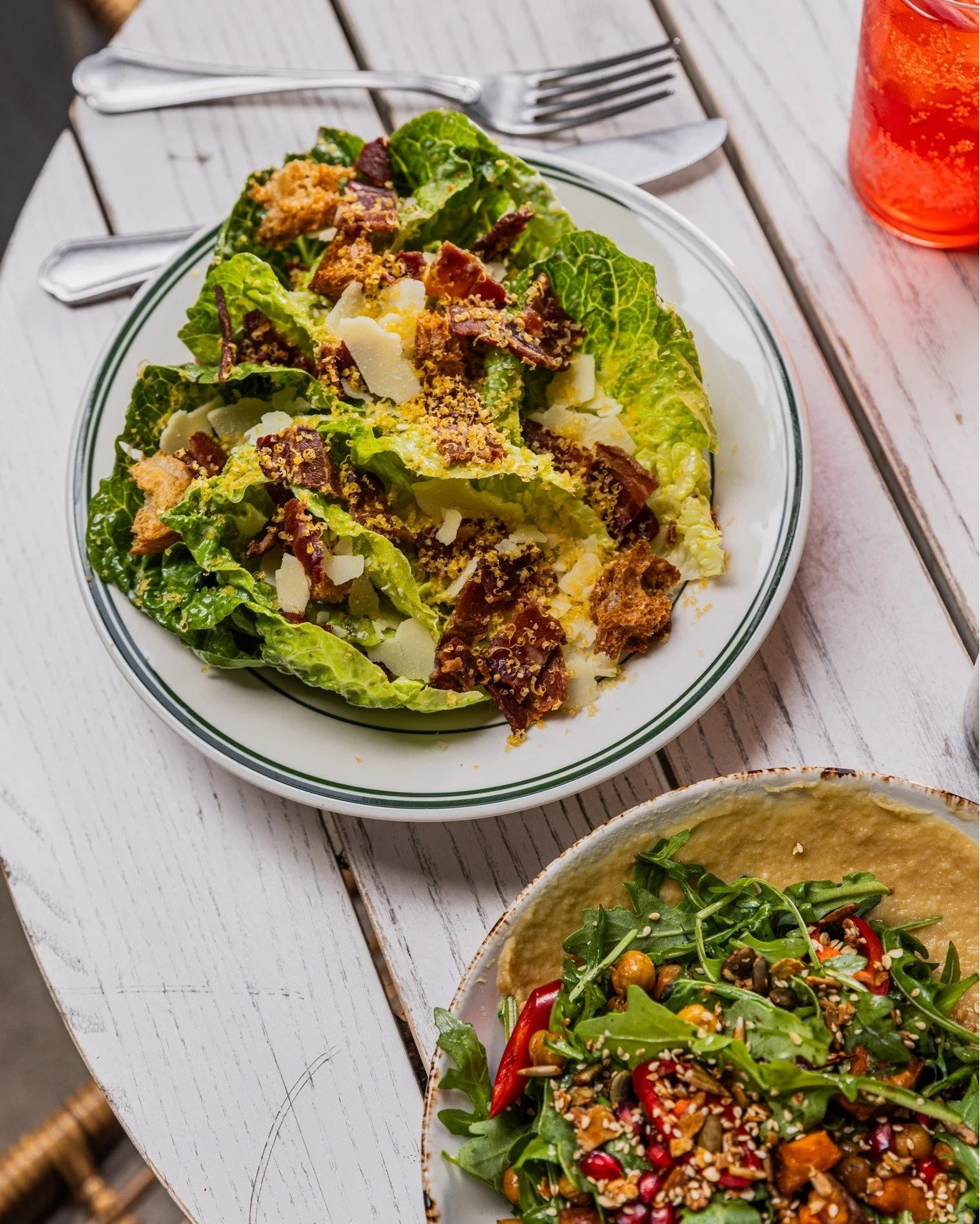 Summer isn't over just yet ☀️

Make the most of it with one of our fresh, satisfying summer bowls. Perfect for a sunny lunchtime treat.