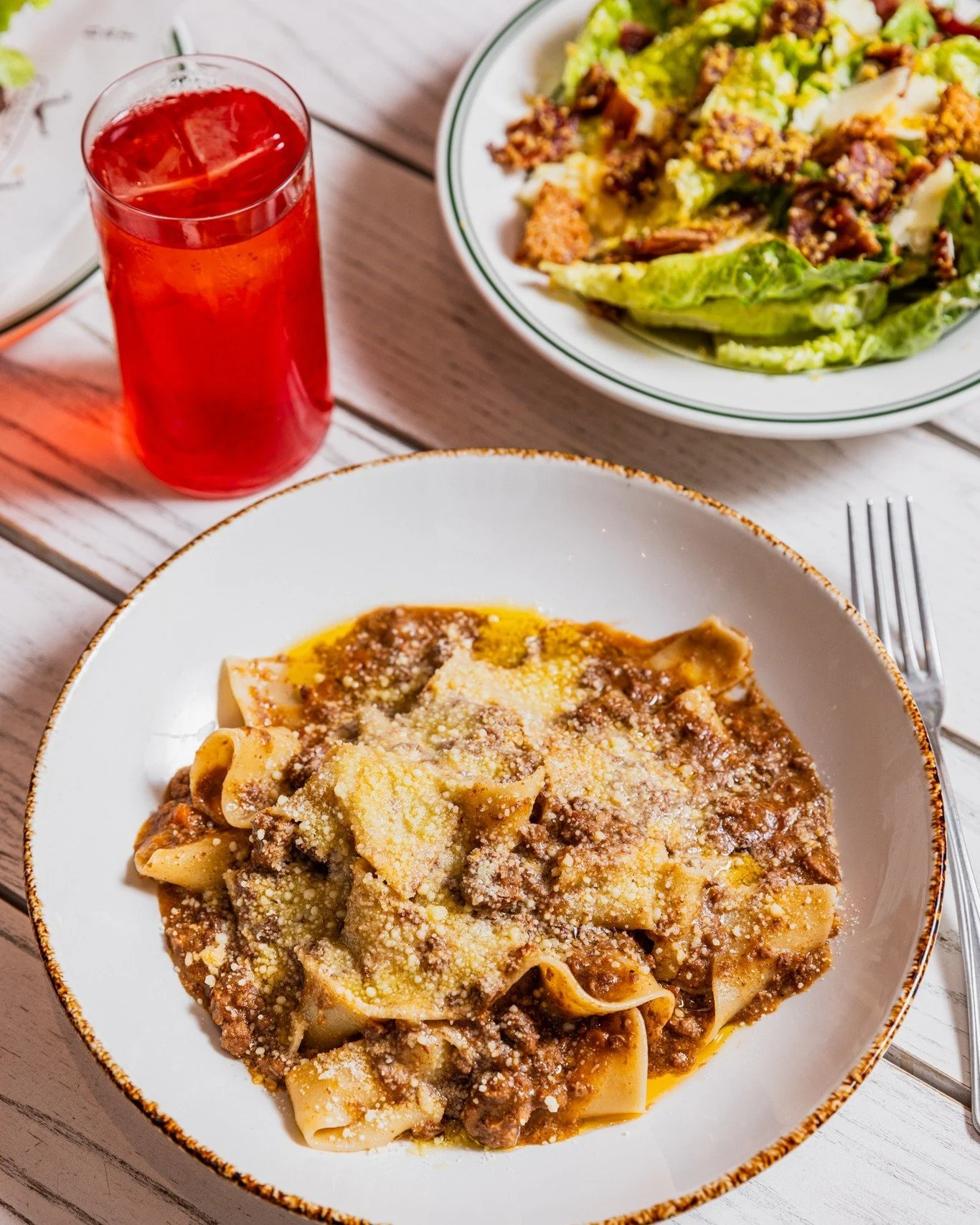 We&rsquo;re not just your breakfast go-to 🍝

From rich, flavour-packed wagyu bolognese to a light and fresh classic Caesar salad, you can't go wrong with our lunch menu. 

Served 12-3pm, and right in the heart of the CBD, we&rsquo;re the perfect spo