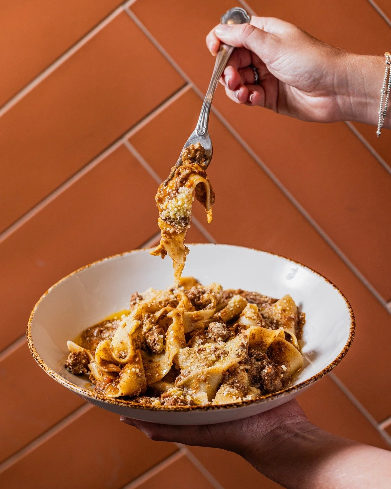 The perfect lunch for cooler afternoons 🍝

Hot, fresh, and packed full of flavour. Just what you need for a successful afternoon.