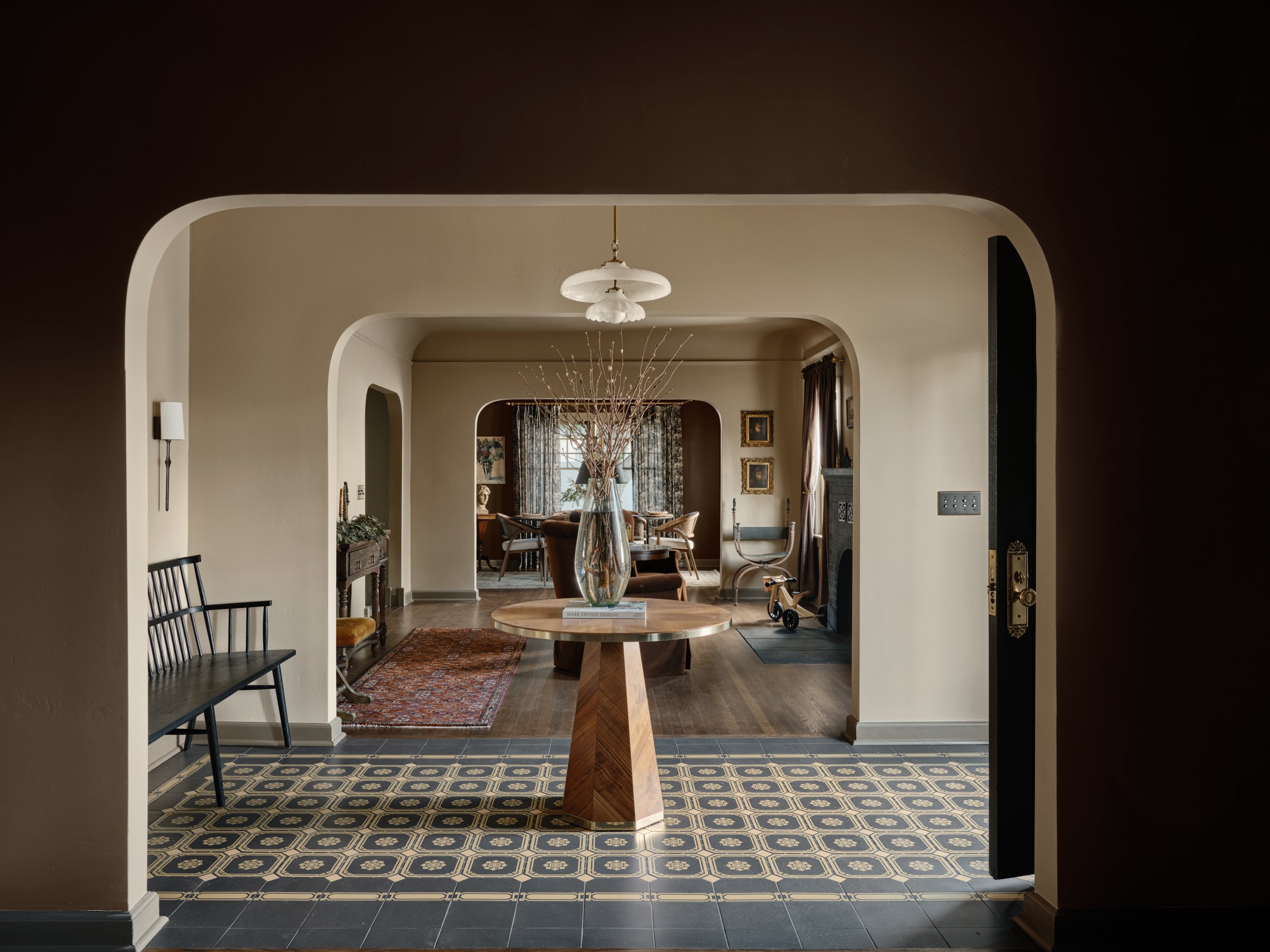 Web 015 Studio Pela W Medlock front living space 4061.jpg