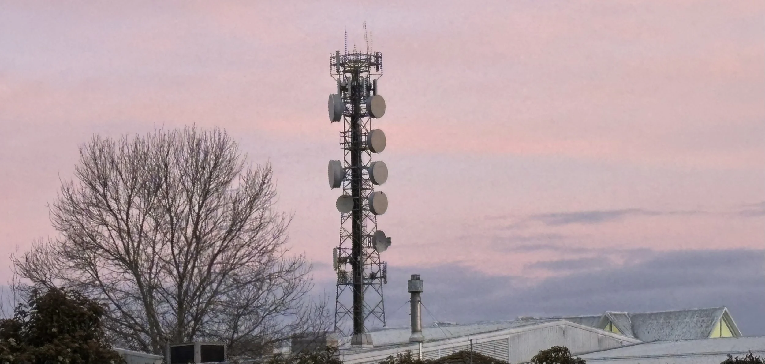 Universal Outdoor Mobile Obligation 