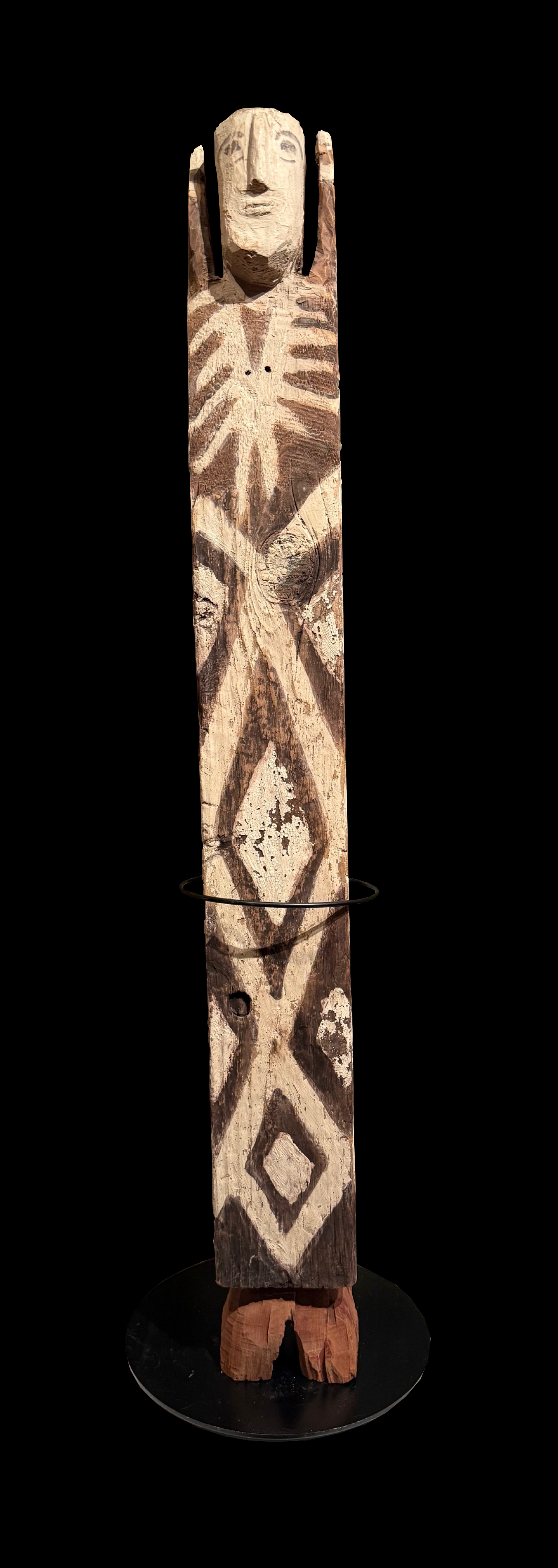 Untitled - post figure with geometric markings - paint on wood - 29 1/2 x 3 1/2 x 3 1/2