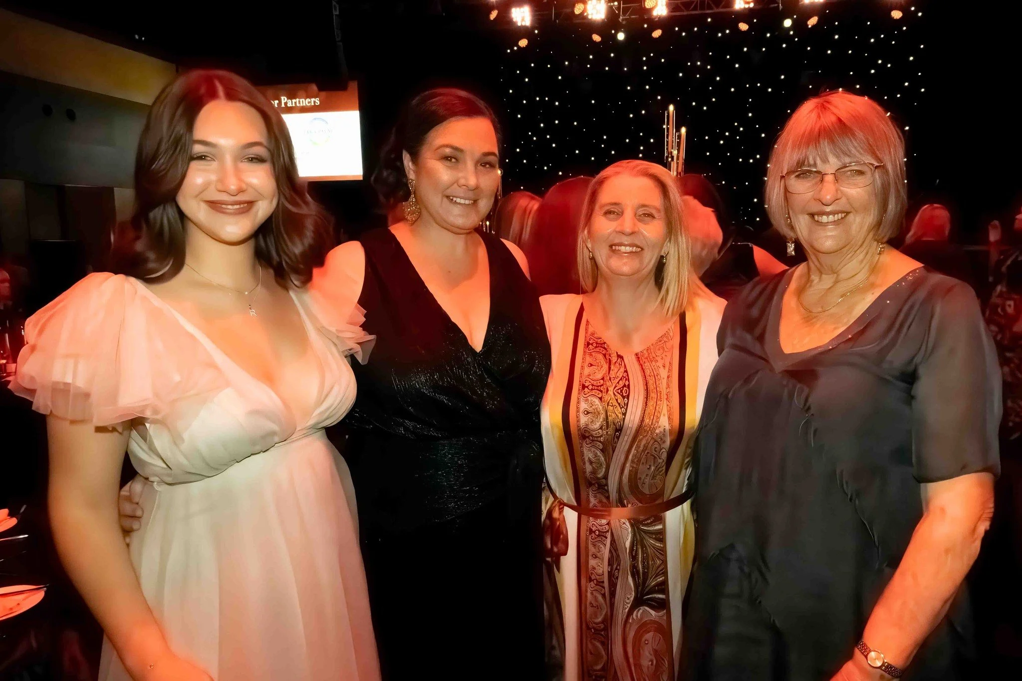 484559936_1197761908806486_7103948133337504017_n (1).jpg