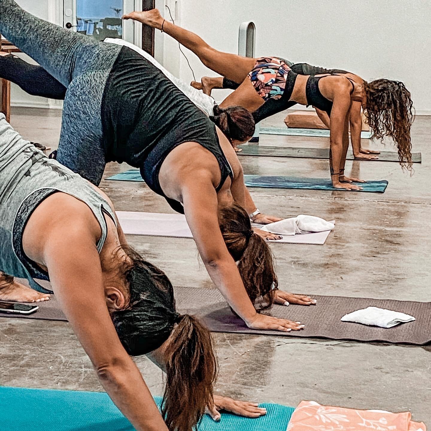 Another beautiful strong Yoga Friday before our long weekend ahead! Thank you @yogini_vallia for a fun &amp; strong class! 💪🏽🧘🏽&zwj;♀️💪🏽

Looking for a fun way to keep your mind and body sound these days! Join us weekly for Yoga! DM us to grab 