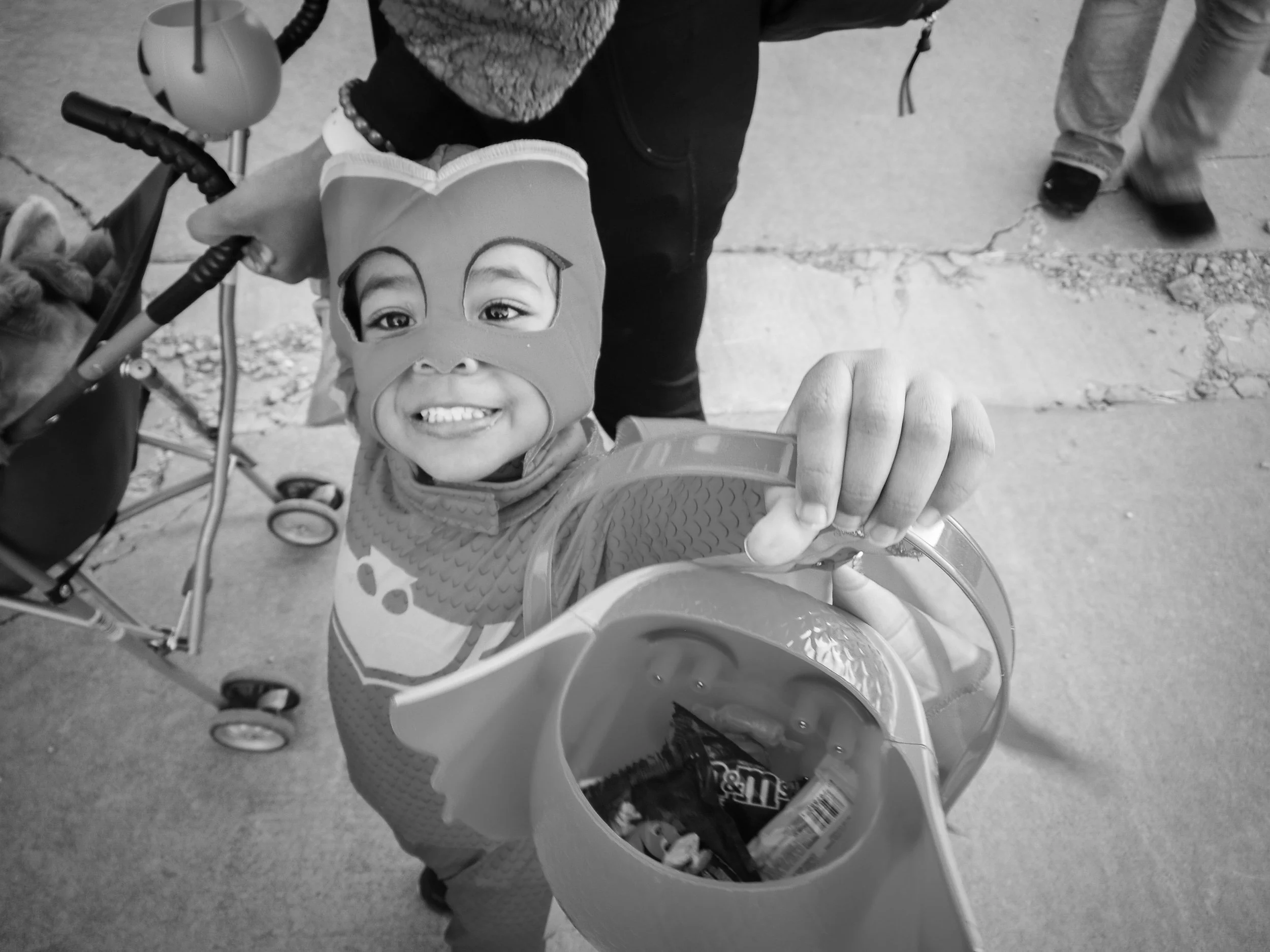 RestoreOKC believes that all people have dignity and something to offer to the community. This translates into programs that work holistically & are based on an honest exchange where each recipient’s contribution is valued and needed. 