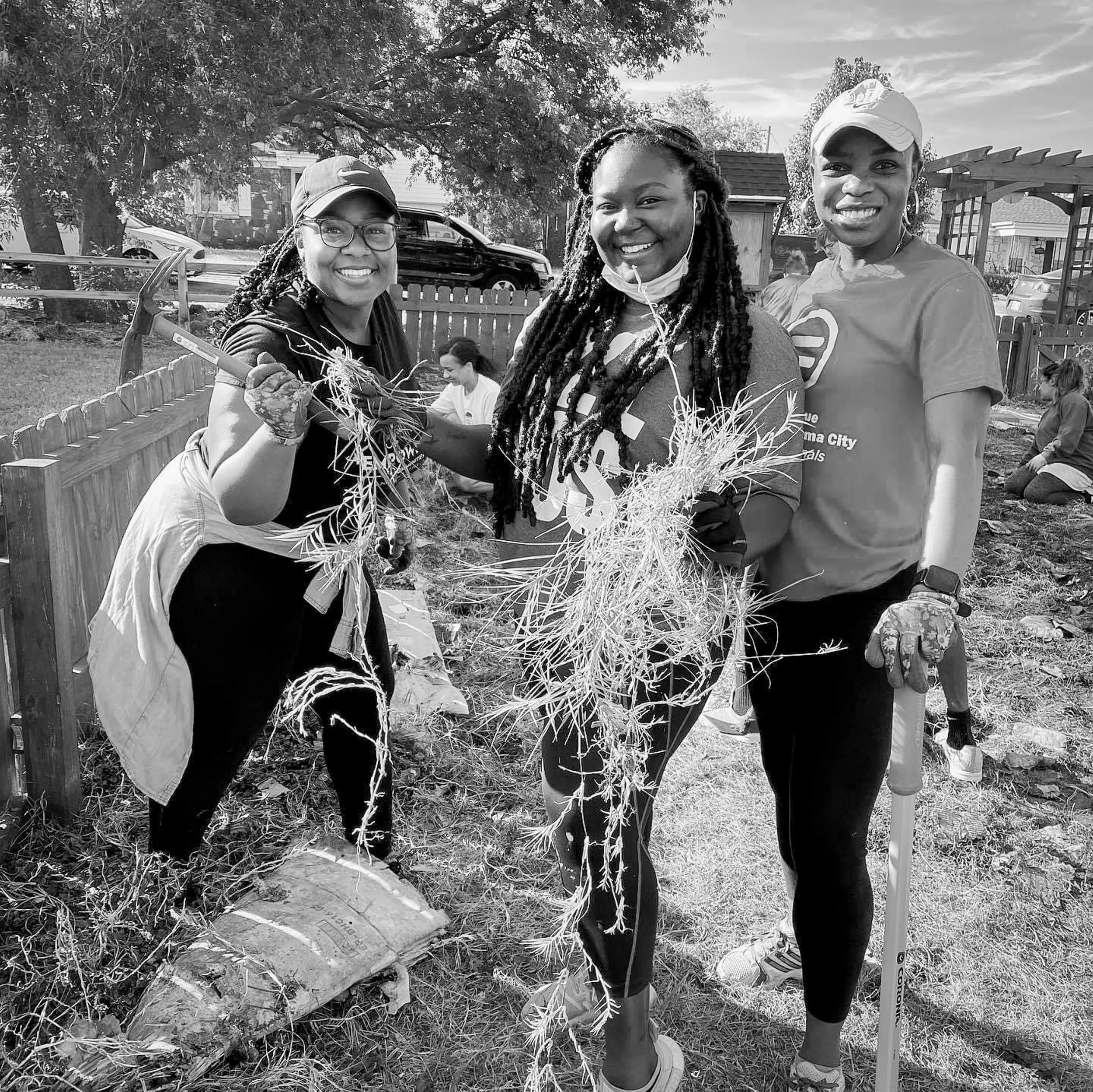 Partners like the Innovation District have sponsored two Workday mornings this year, bringing donuts & lunch to share after a morning of working together in our community.   

We love our Workday partnerships & have been lucky to have Life.Church Bri