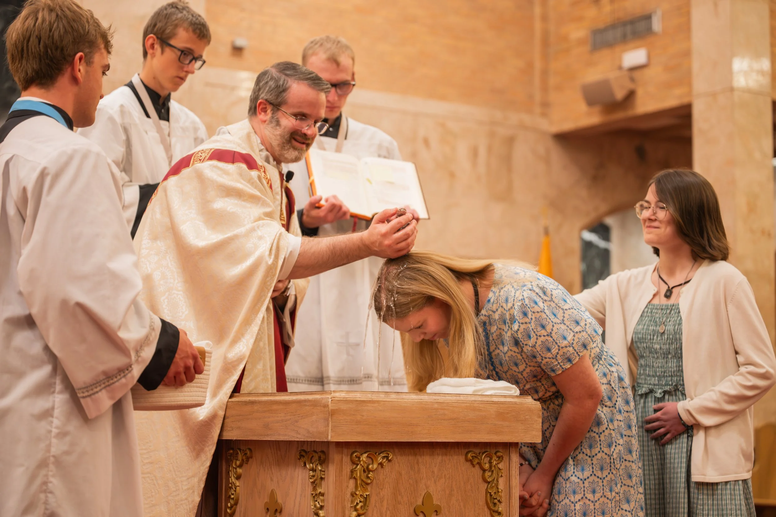 mlvrt-SLCC-EasterVigil-78.jpg