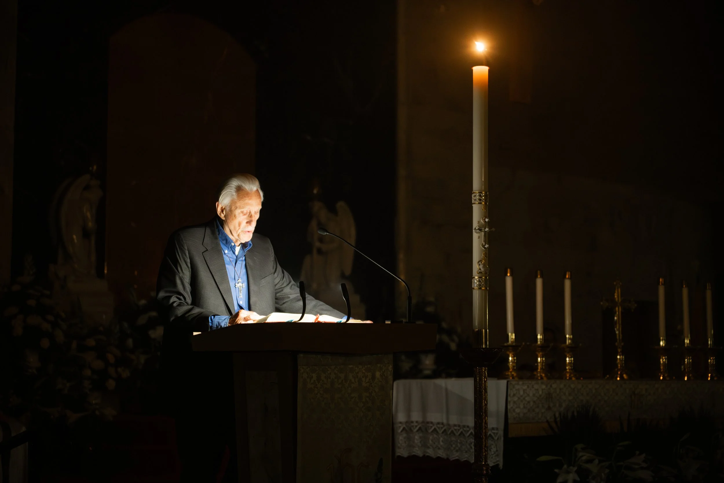 mlvrt-SLCC-EasterVigil-38.jpg