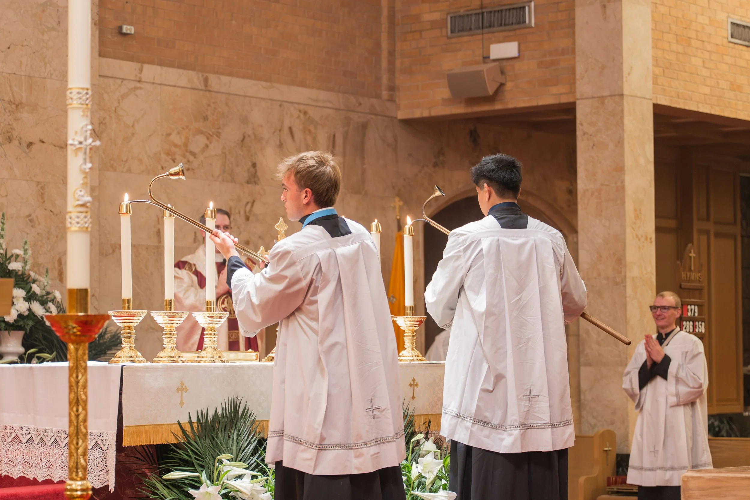mlvrt-SLCC-EasterVigil-52.jpg