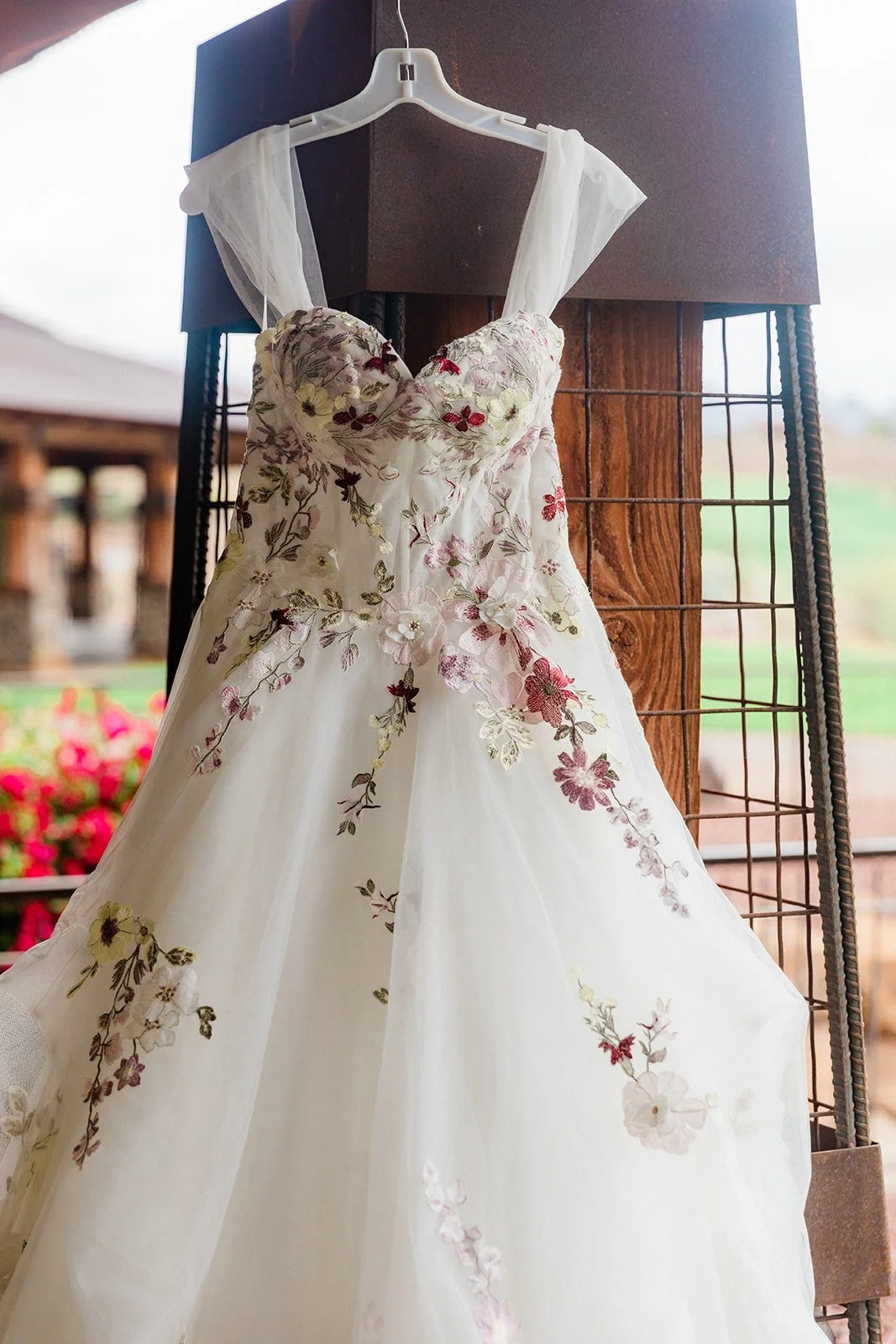 Sheryl + Spencer Laughlin Ranch Wedding-3.jpg