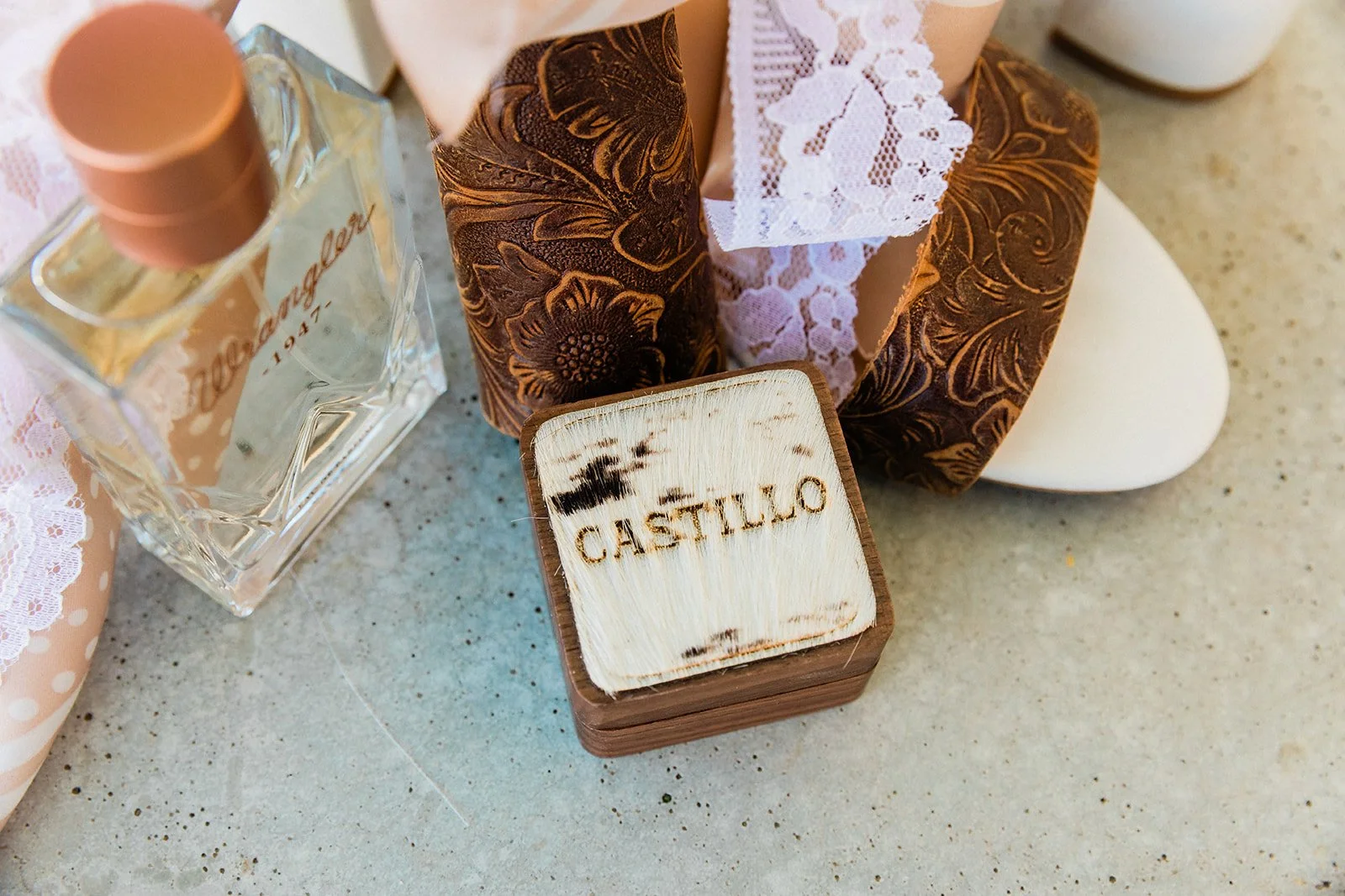 Kingman Arizona Barn Wedding-5.jpg