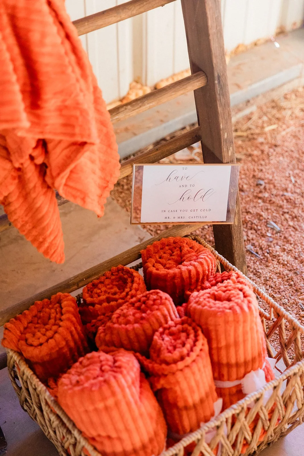 Kingman Arizona Barn Wedding-118.jpg