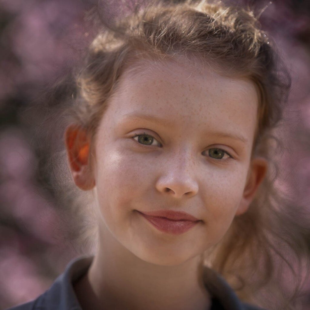 Gail-McTaggartZara-.jpg