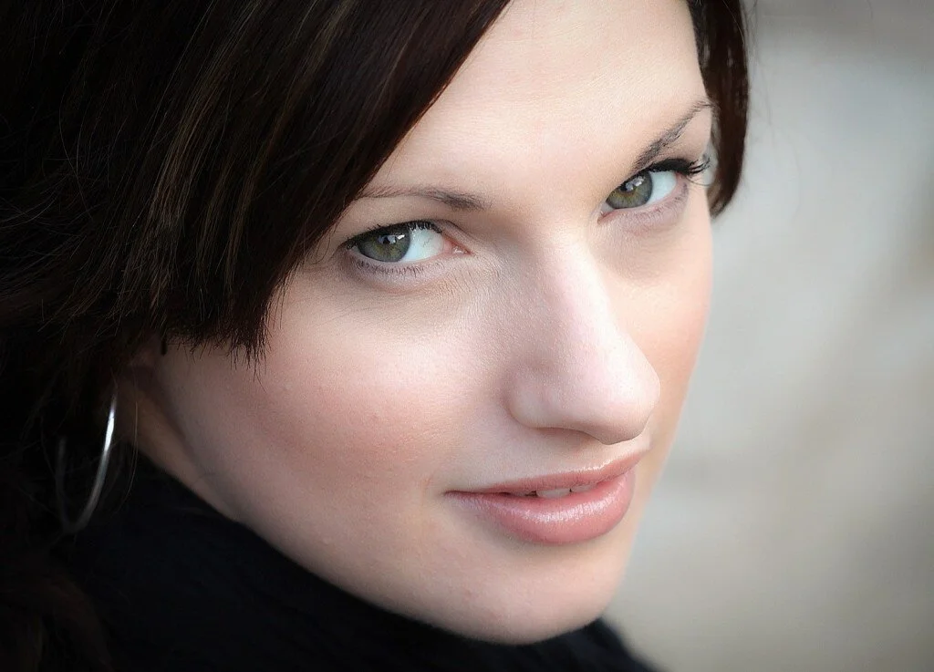 Linda-RichmondHeres-looking-at-you-2-.jpg