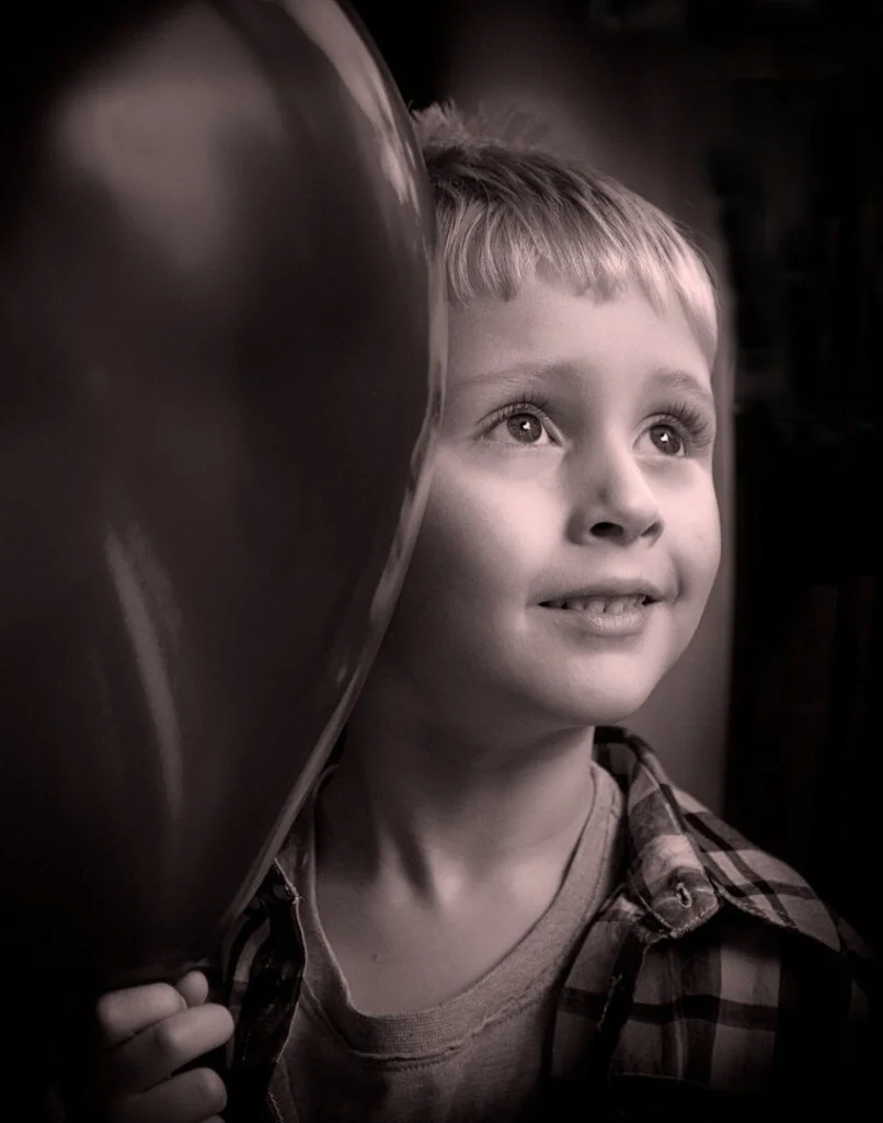 S647Don-StottBalloon-Boy-.jpg