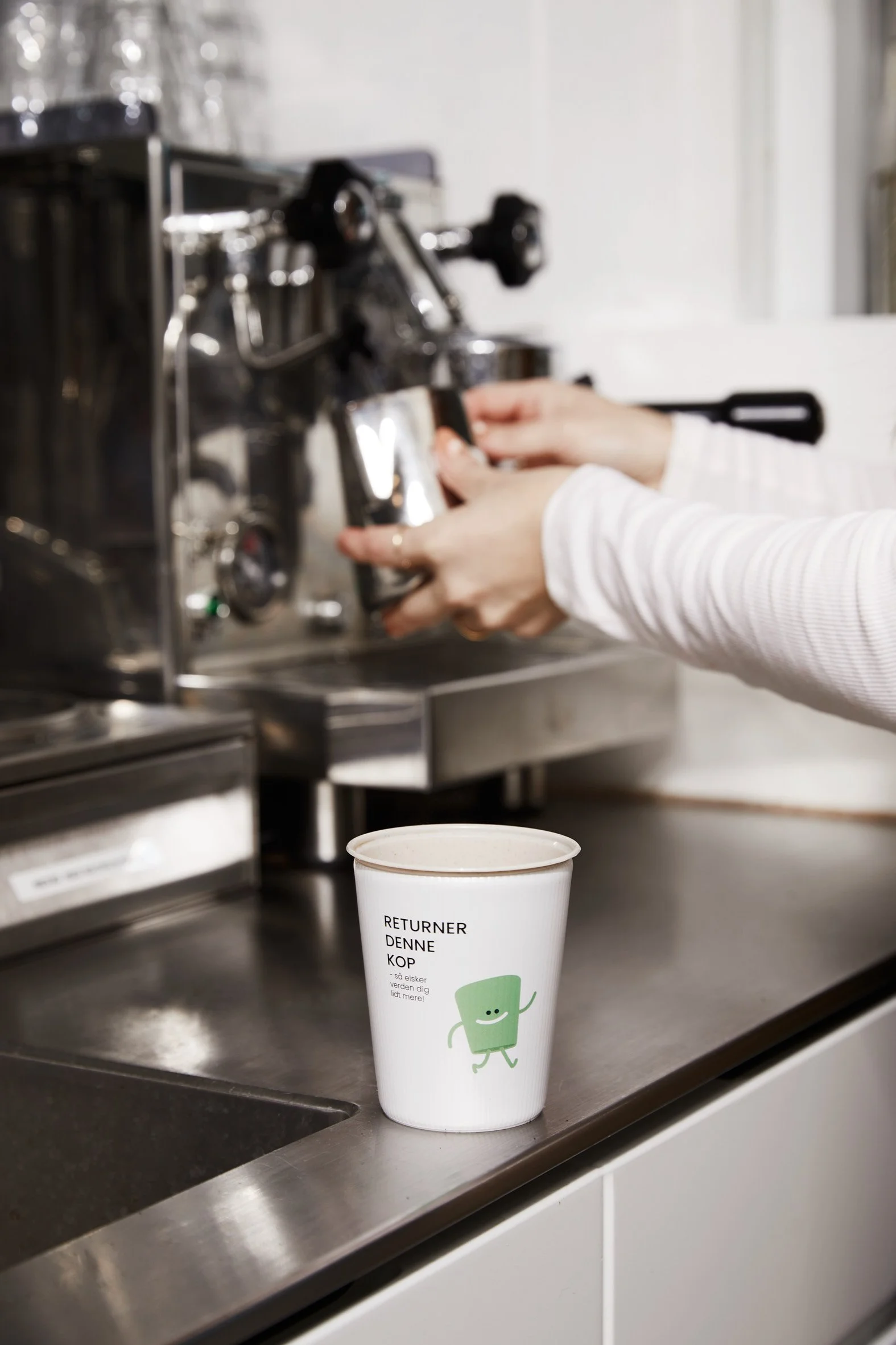 Loop En Kaffe New Loop - Miljøvenlig take-away emballage