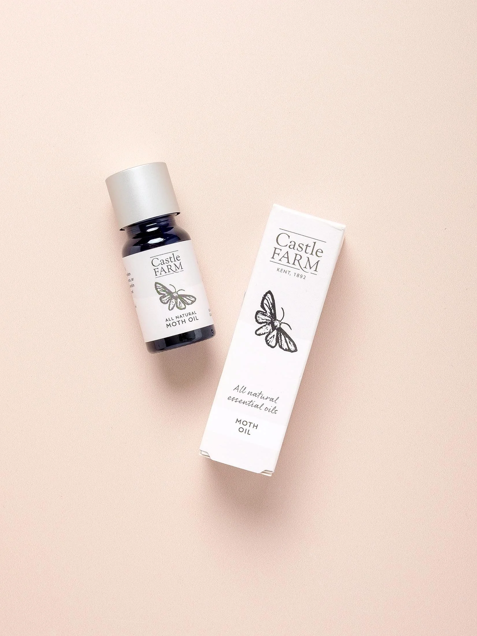 Castle Farm Moth Oil Flock 3117.jpg