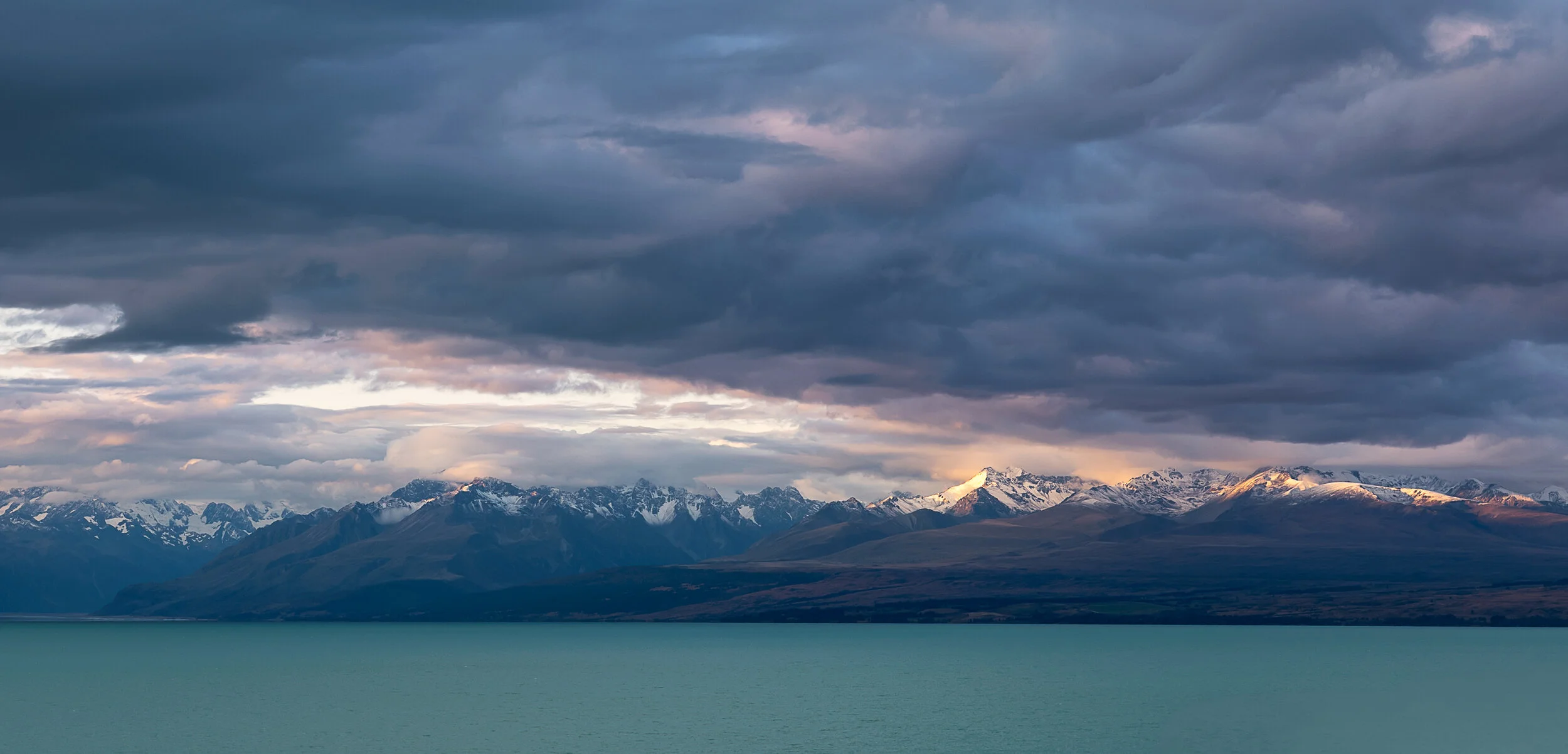 Mount Cook At Sunrise; Lake Pukaki, New Zealand.  (Copyright 2020 © peterclaphamphotography)                                 