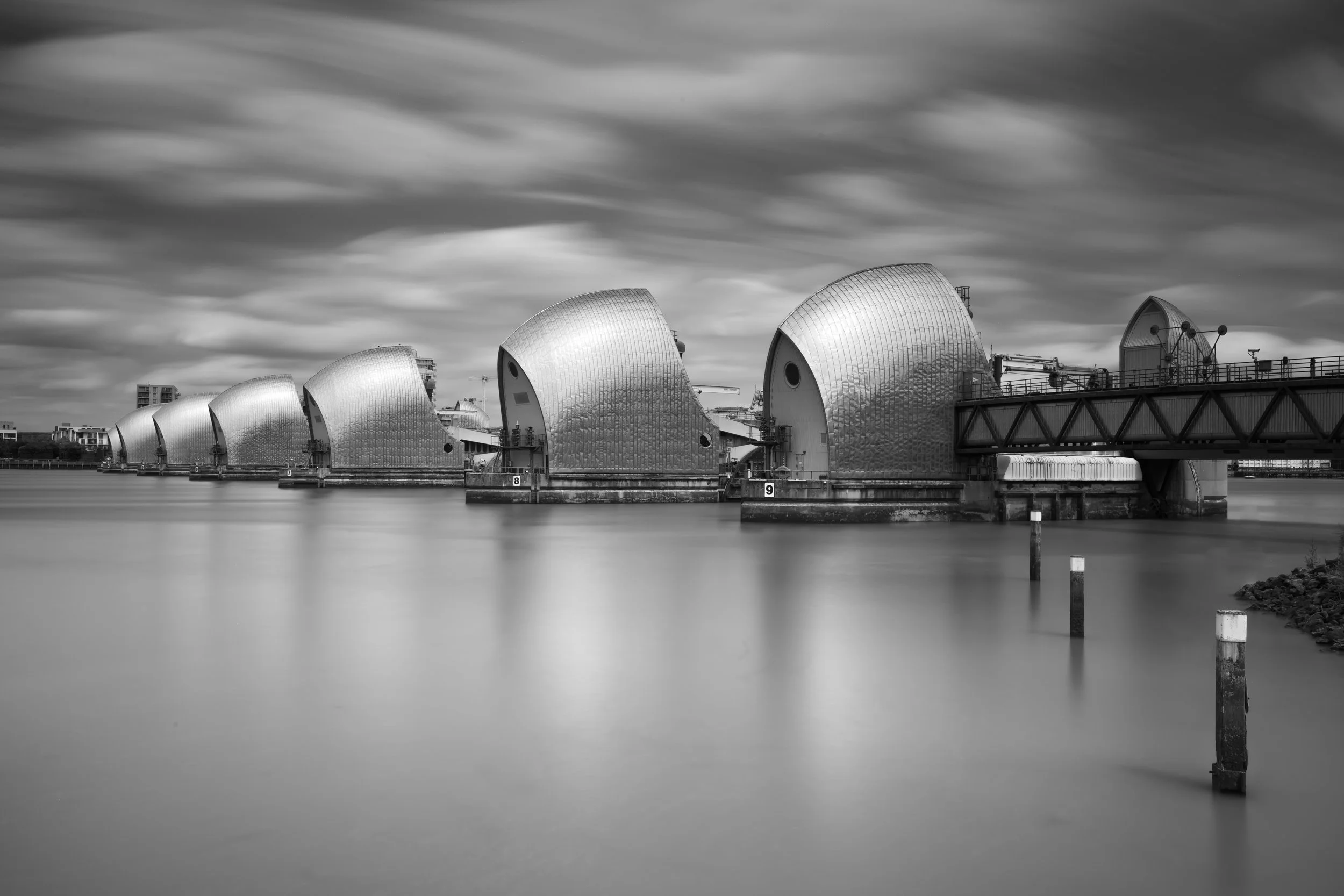 Canary Wharf, London (Copyright 2024 © peterclaphamphotography)